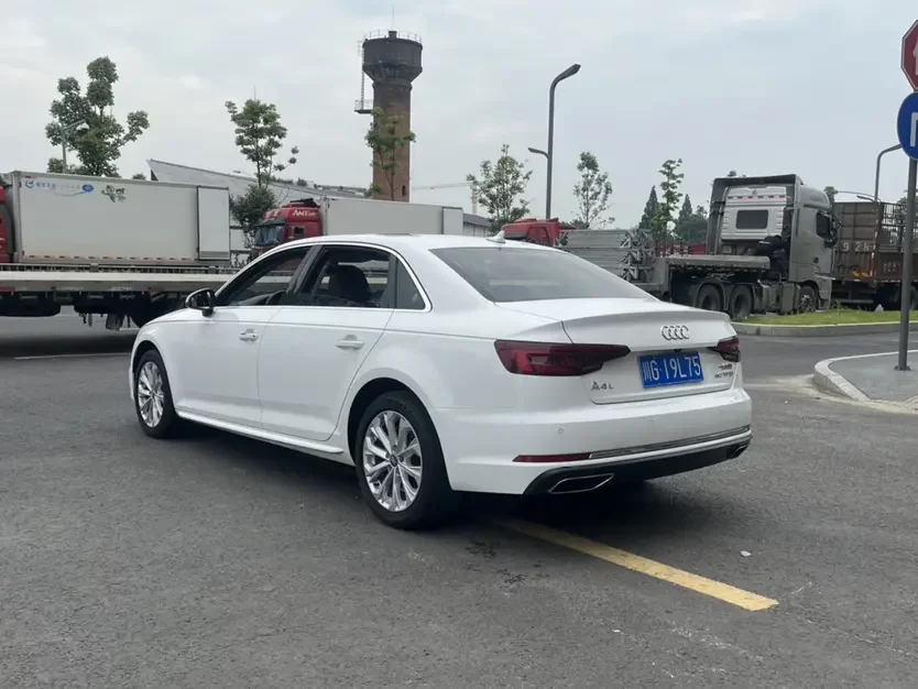 Audi A4L