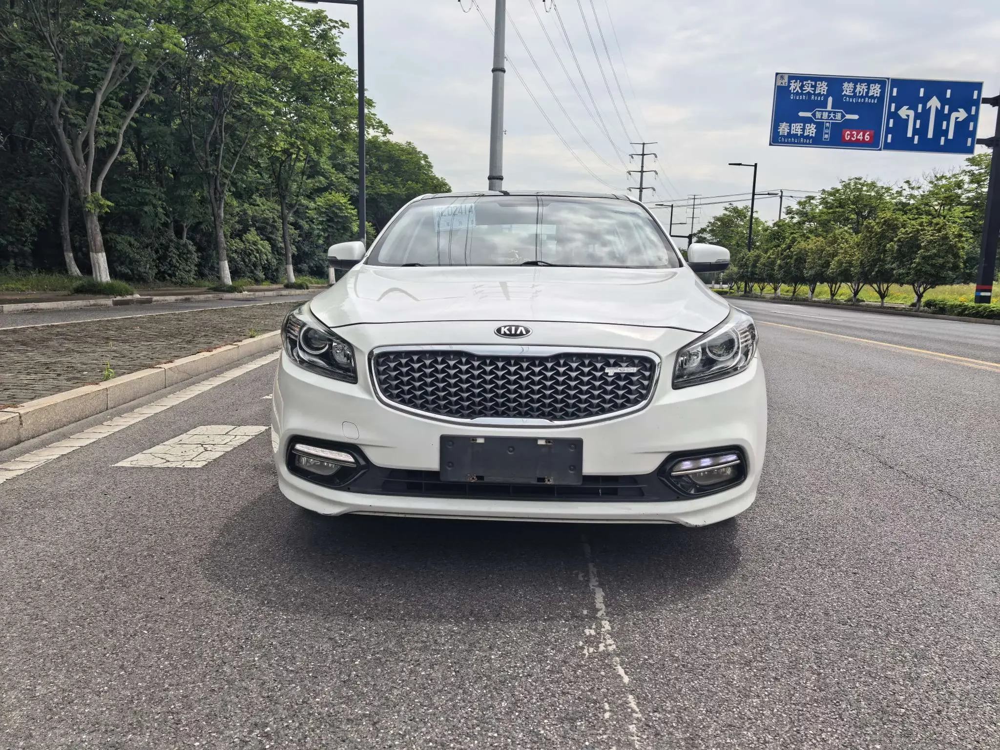 Kia K4