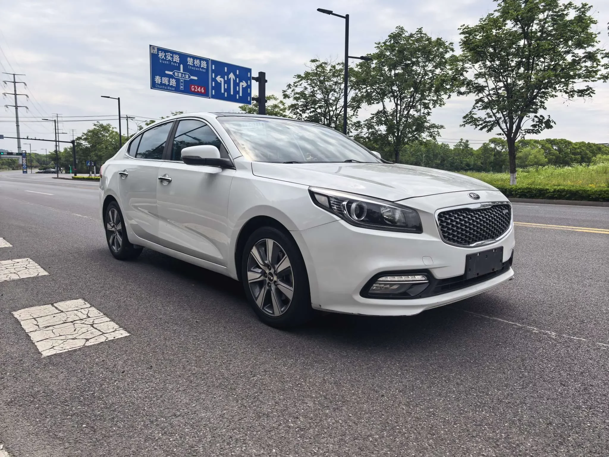 Kia K4