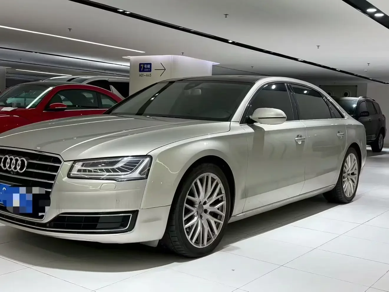 Audi A8