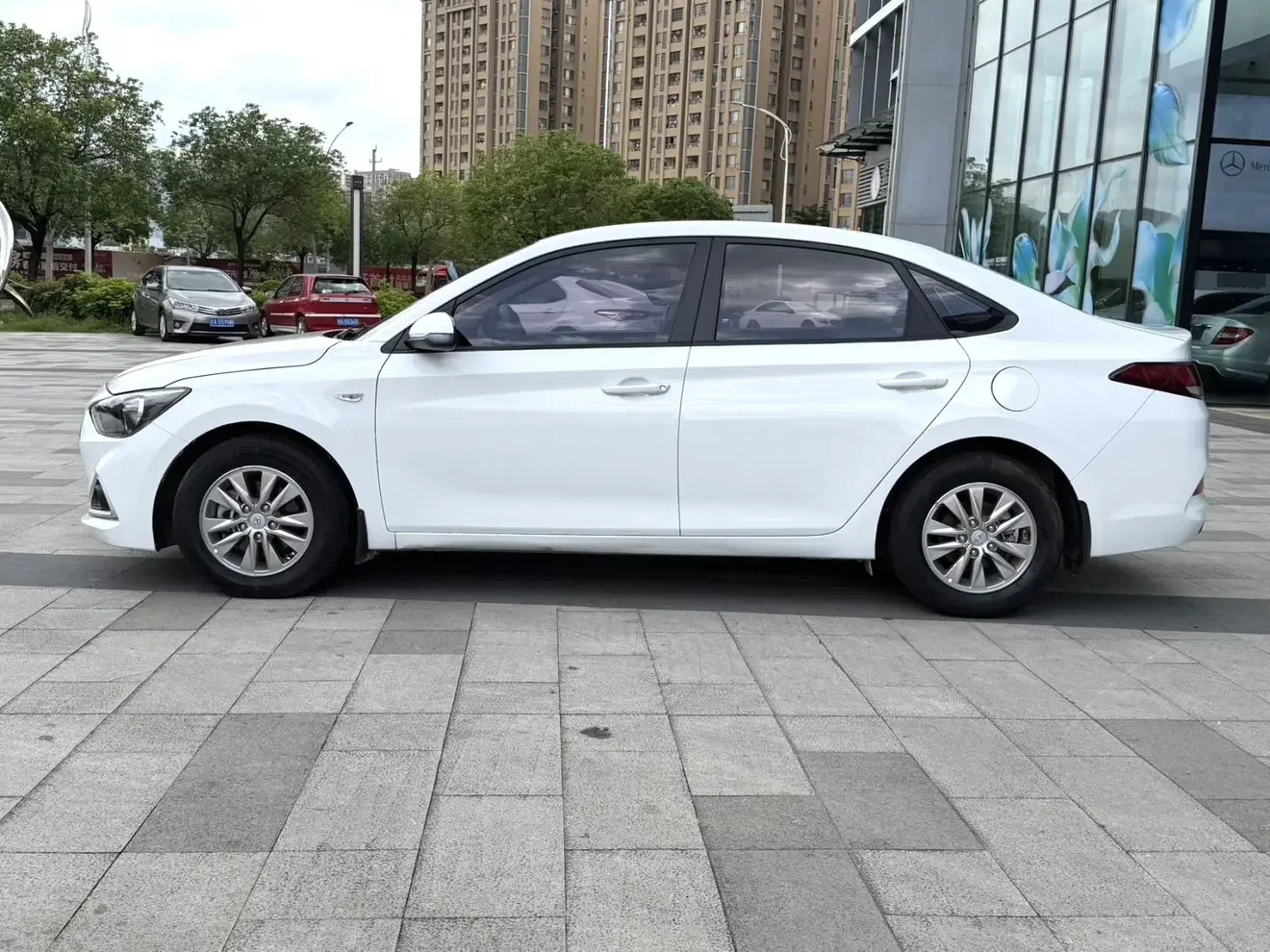 Hyundai Joyful