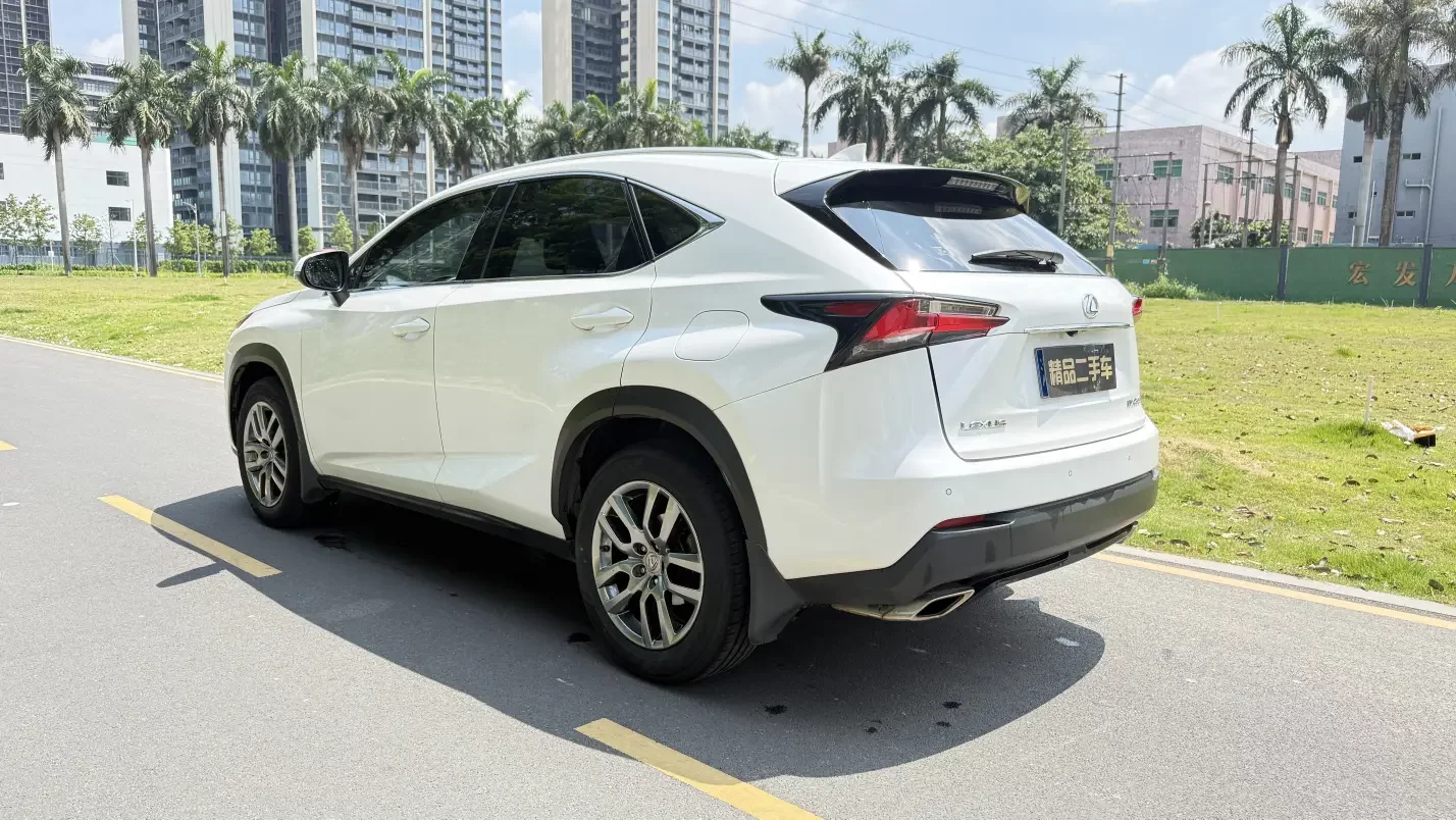 Lexus NX