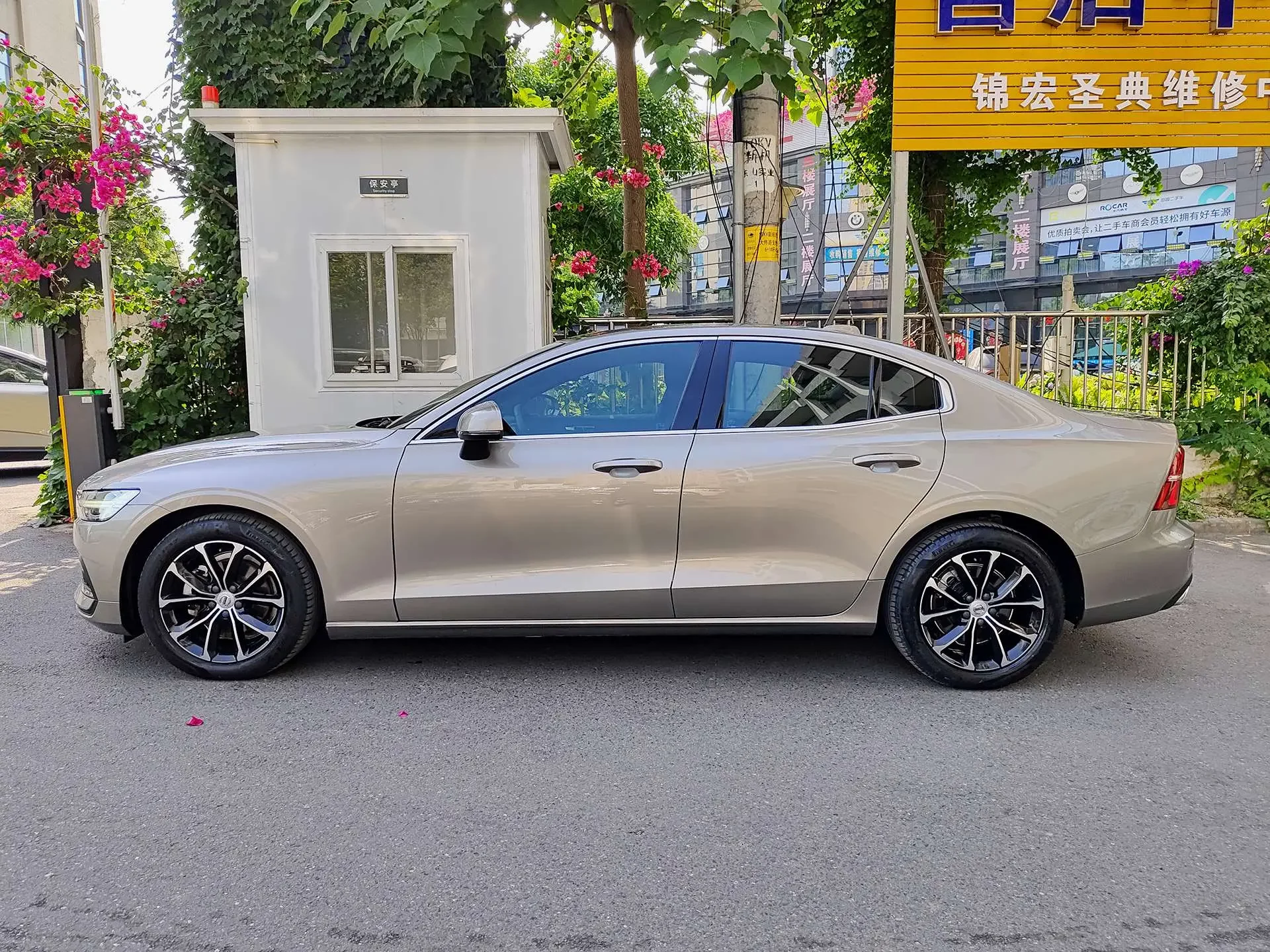 Volvo S60