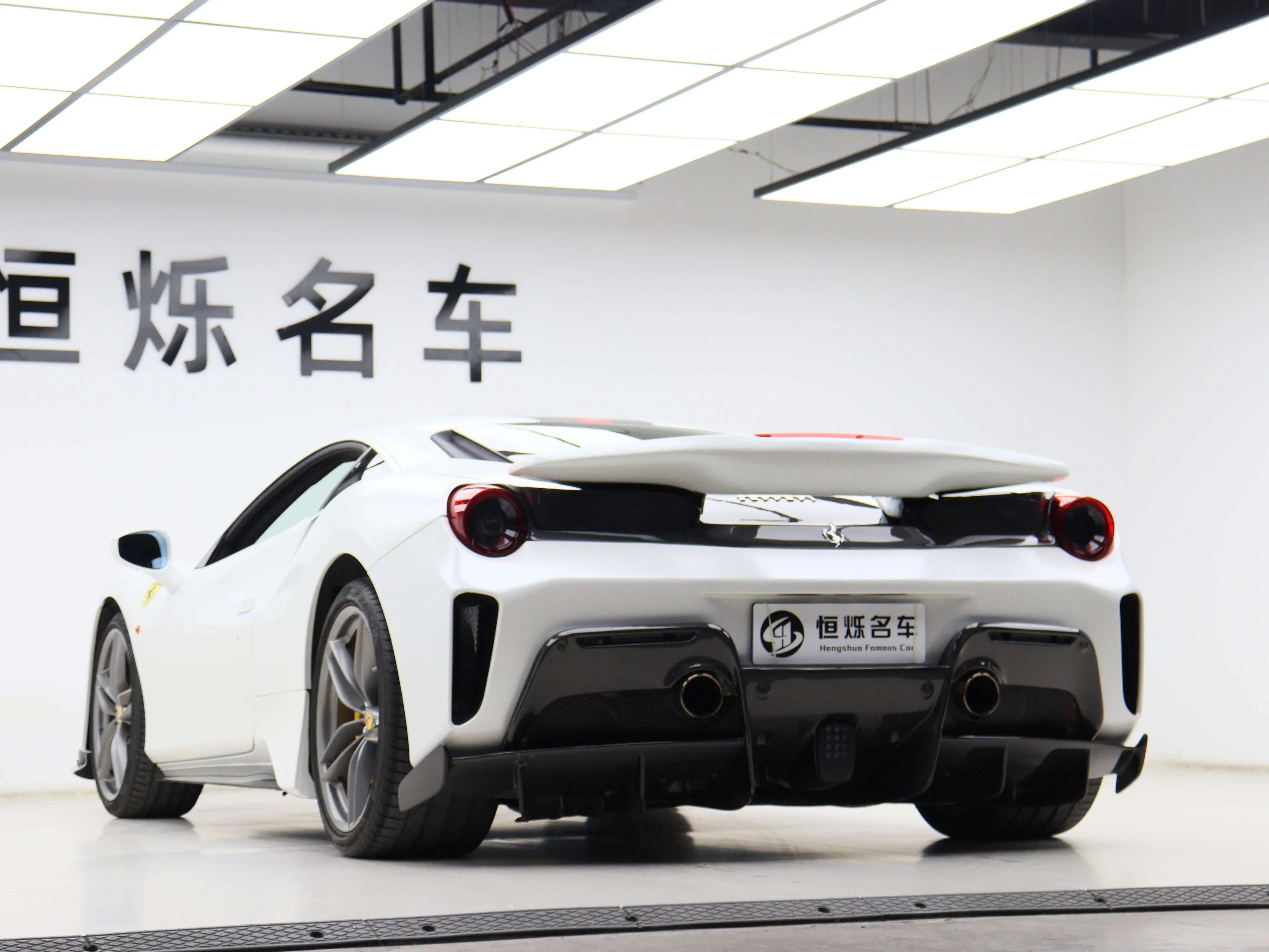 Ferrari 488