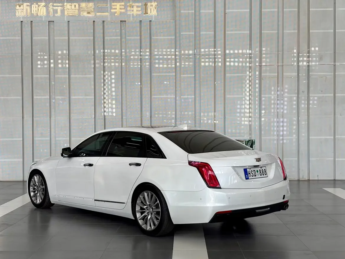 Cadillac CT6