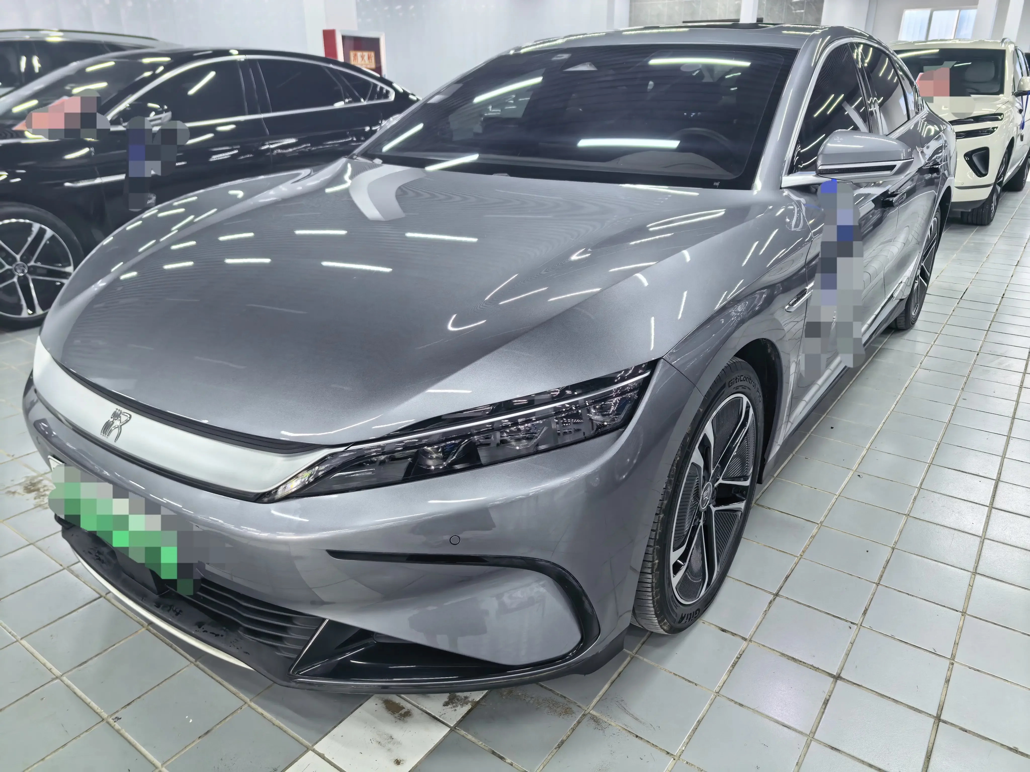 BYD Han EV
