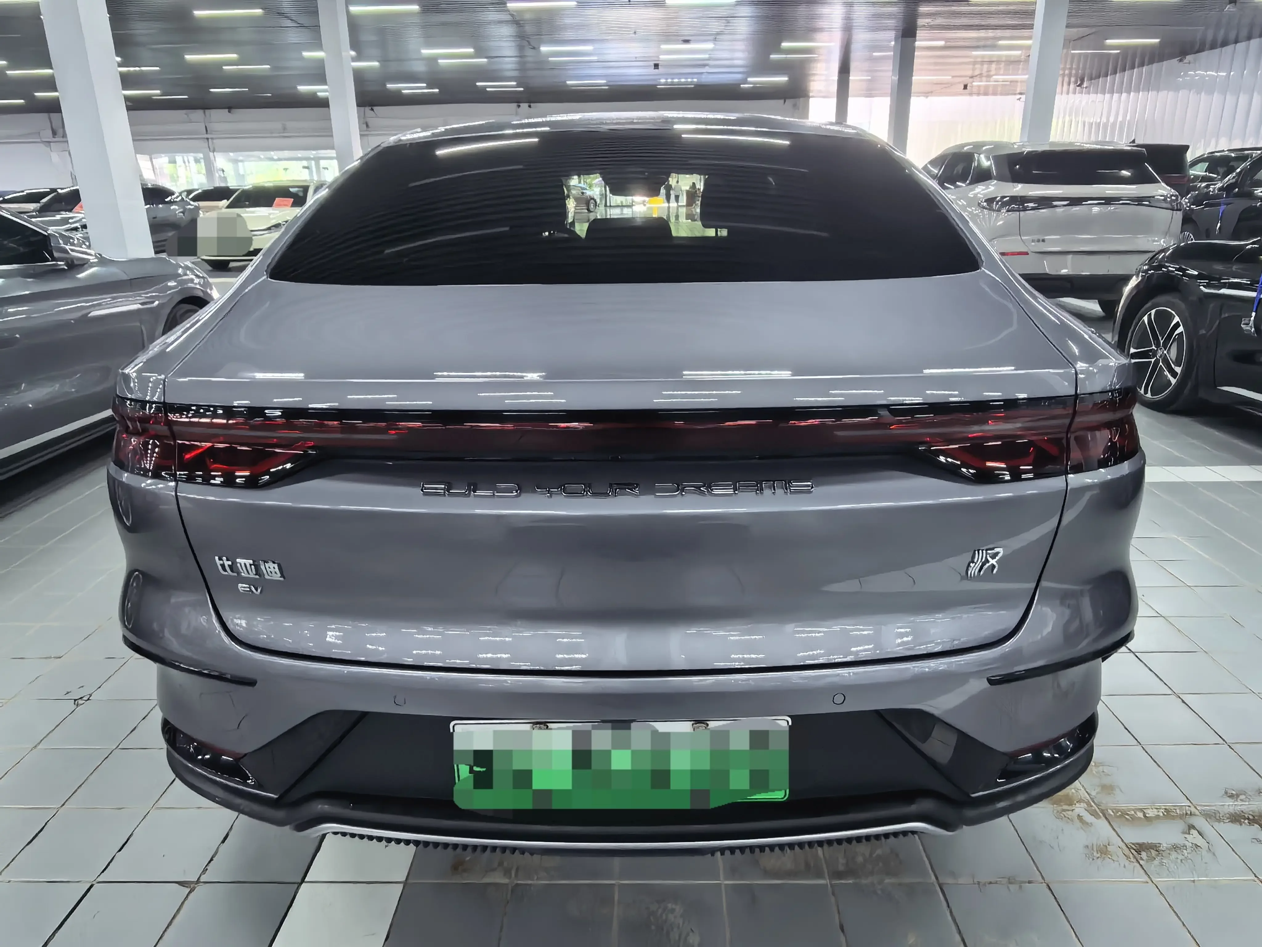 BYD Han EV