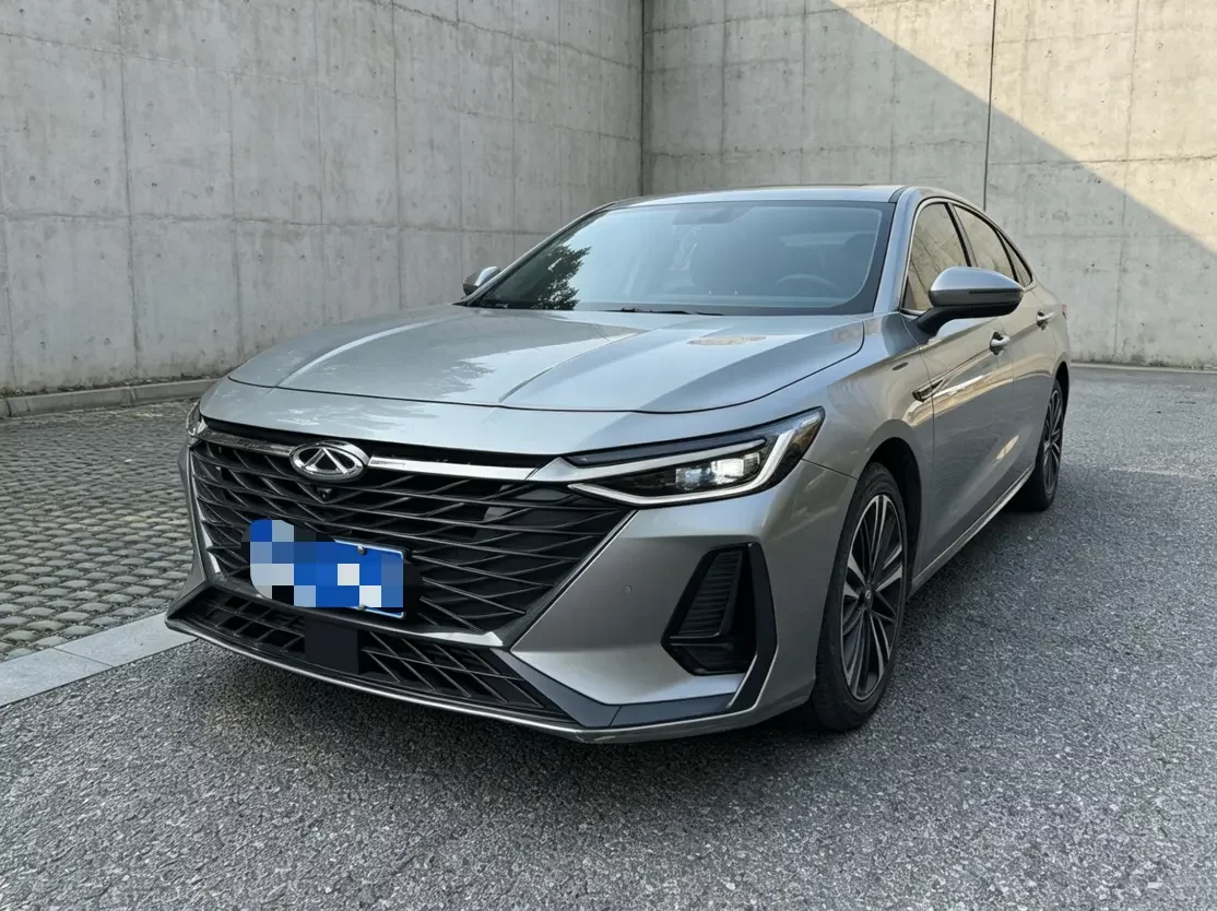 Chery Arrizo 8
