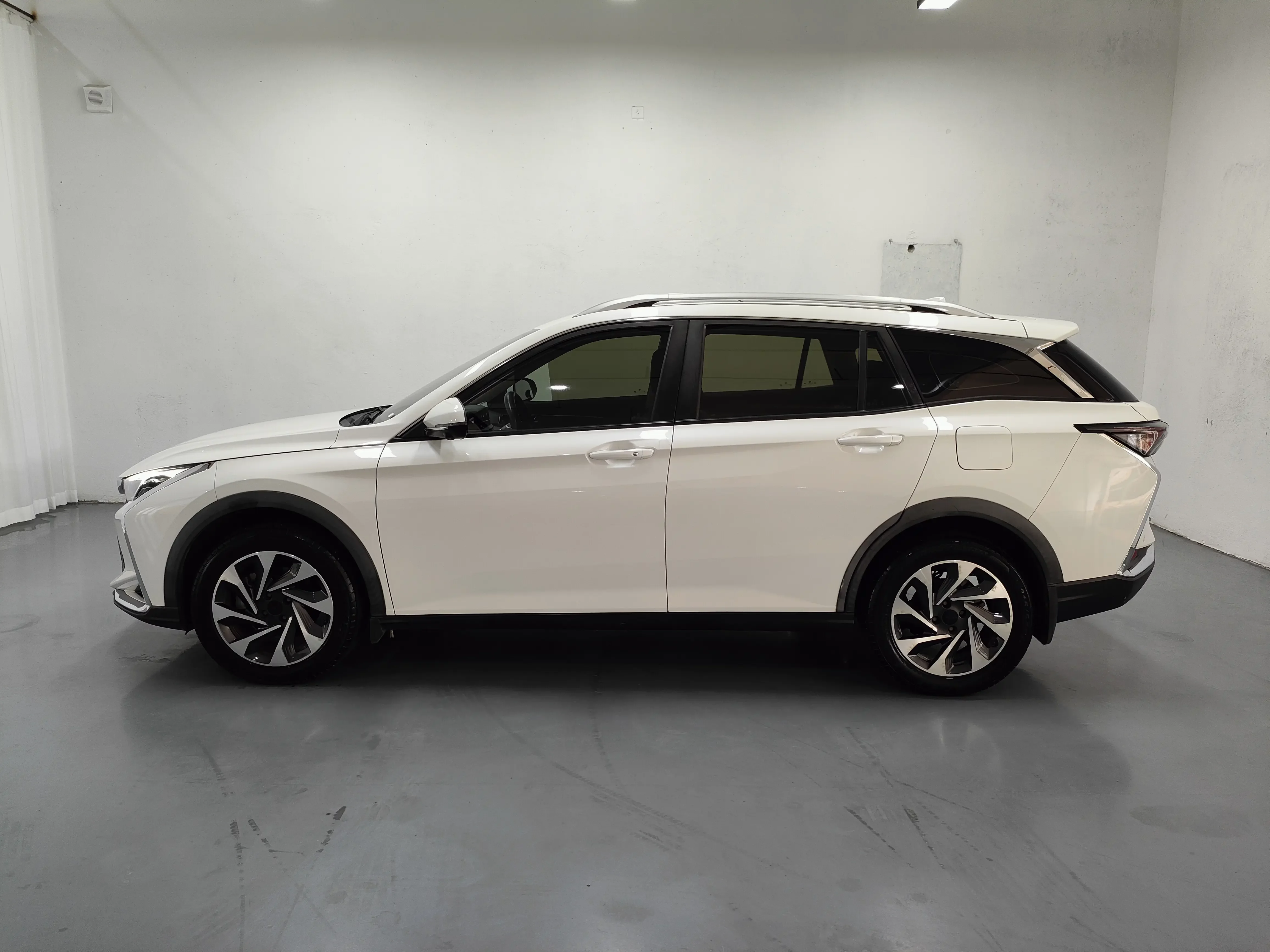 Dongfeng Yixuan GS