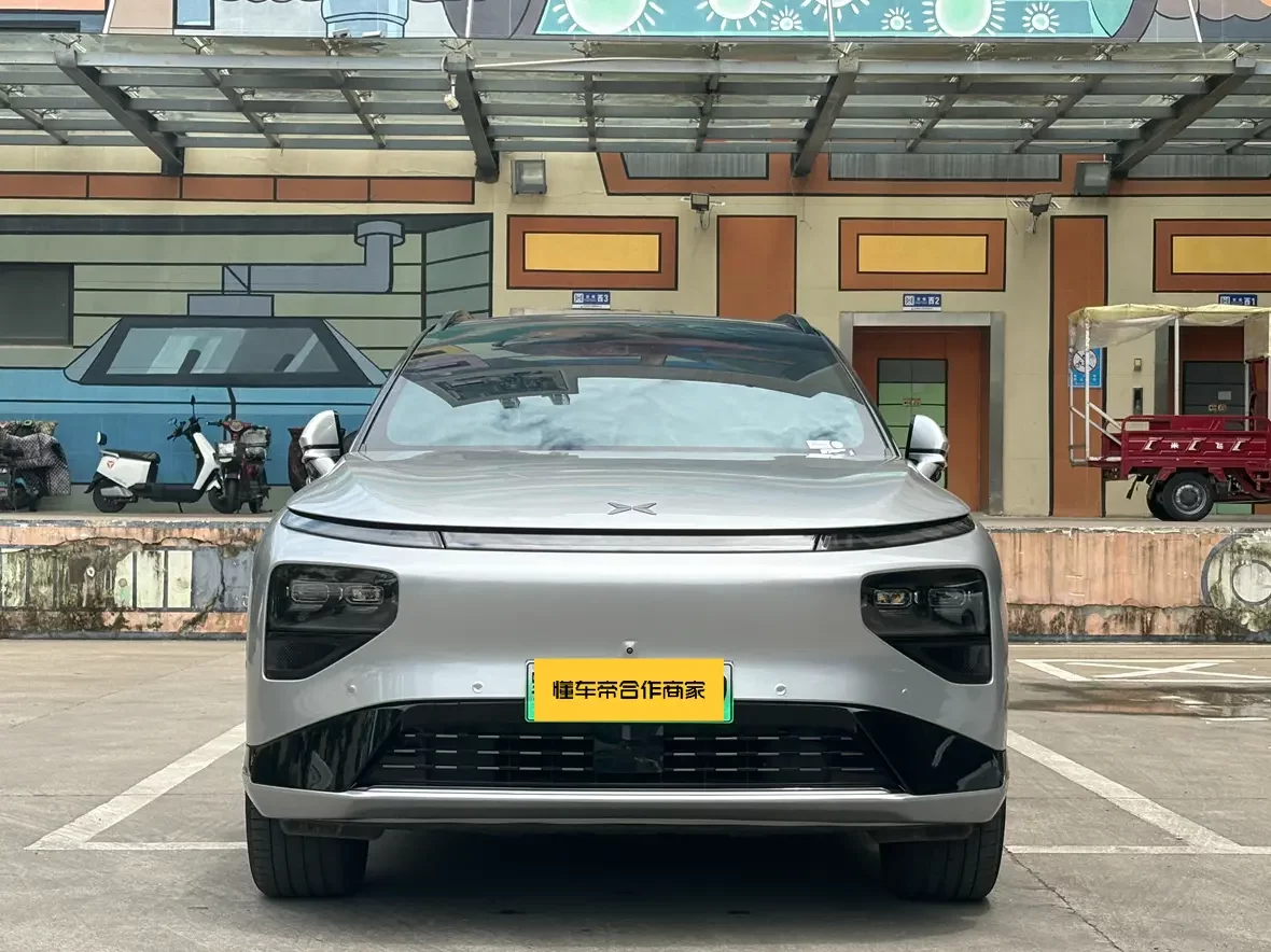 Xpeng G9