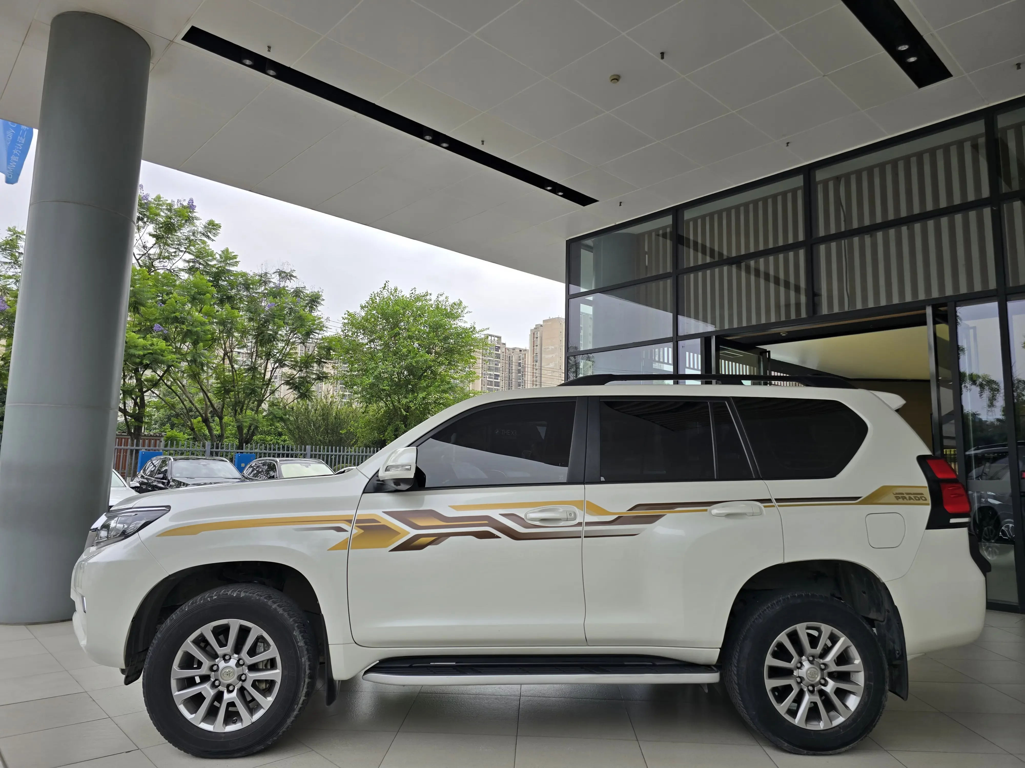 Toyota prado
