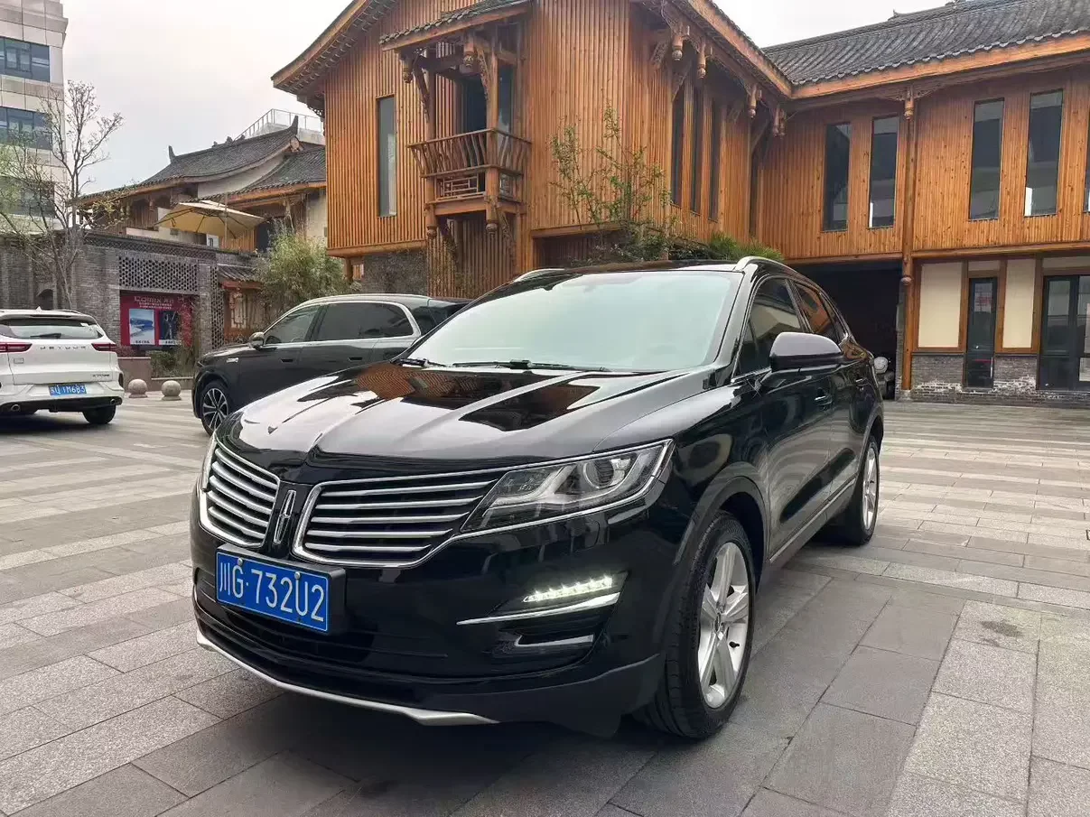 Lincoln MKC