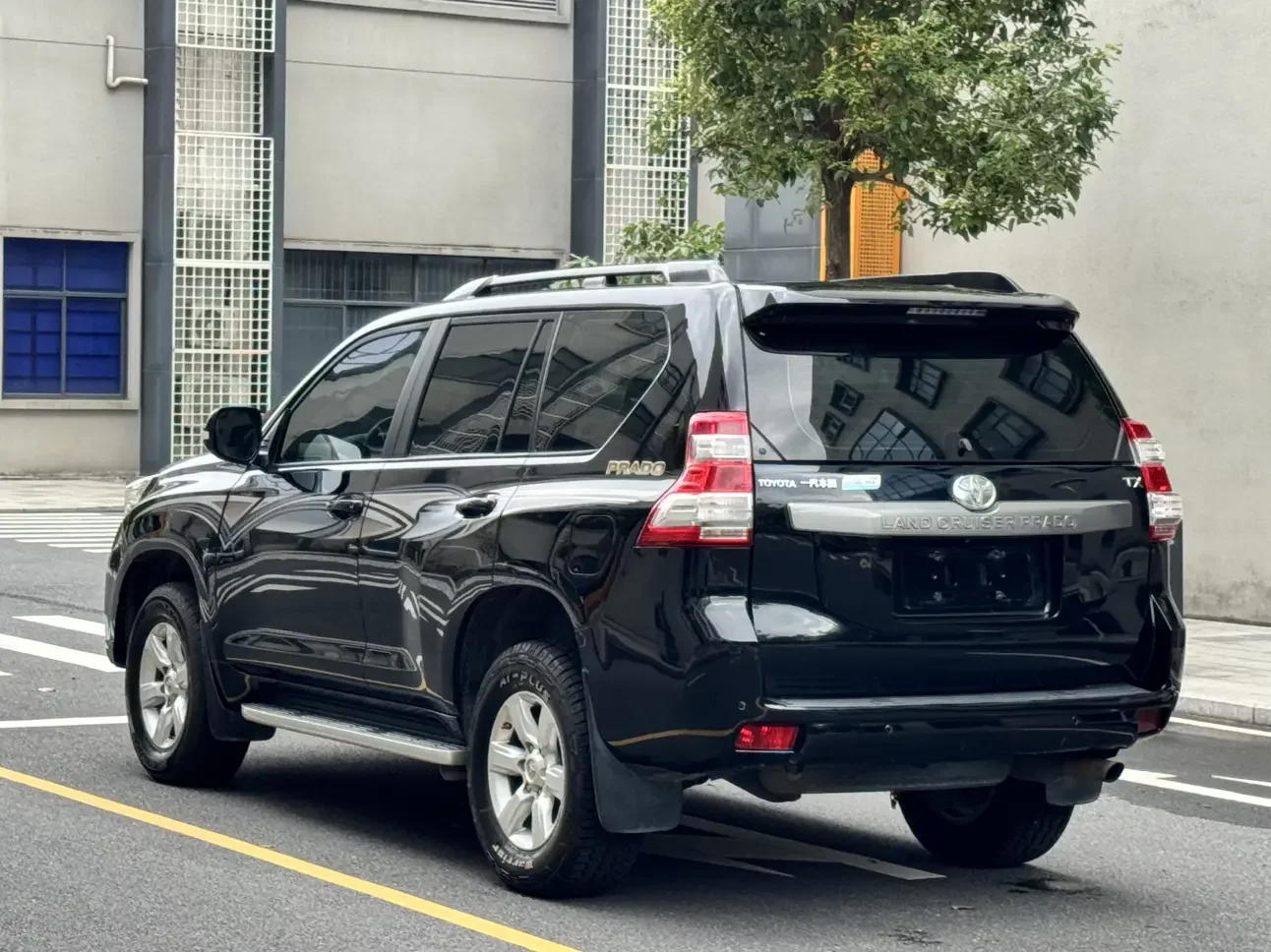 Toyota prado