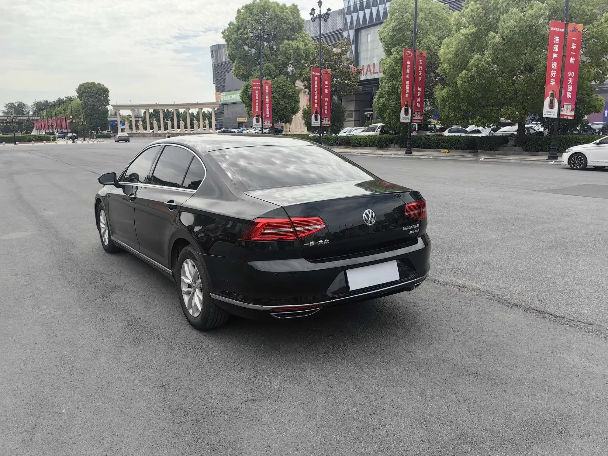 Volkswagen Magotan
