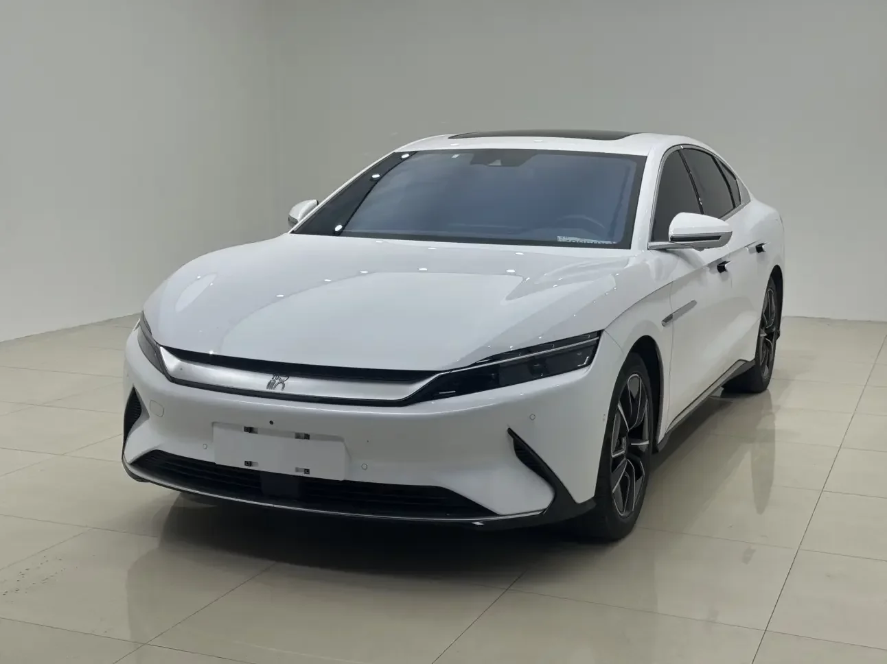 BYD Han EV