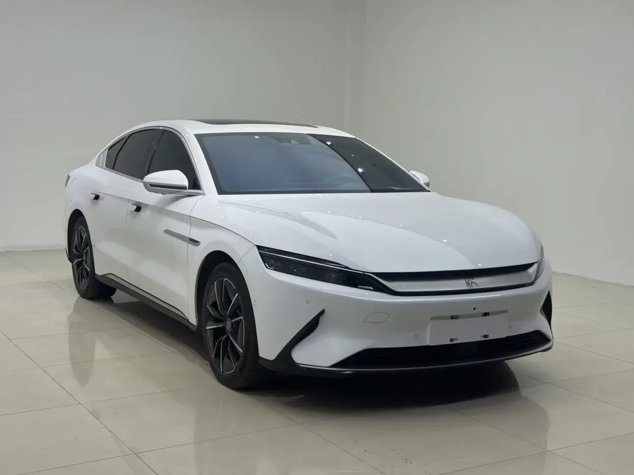 BYD Han EV