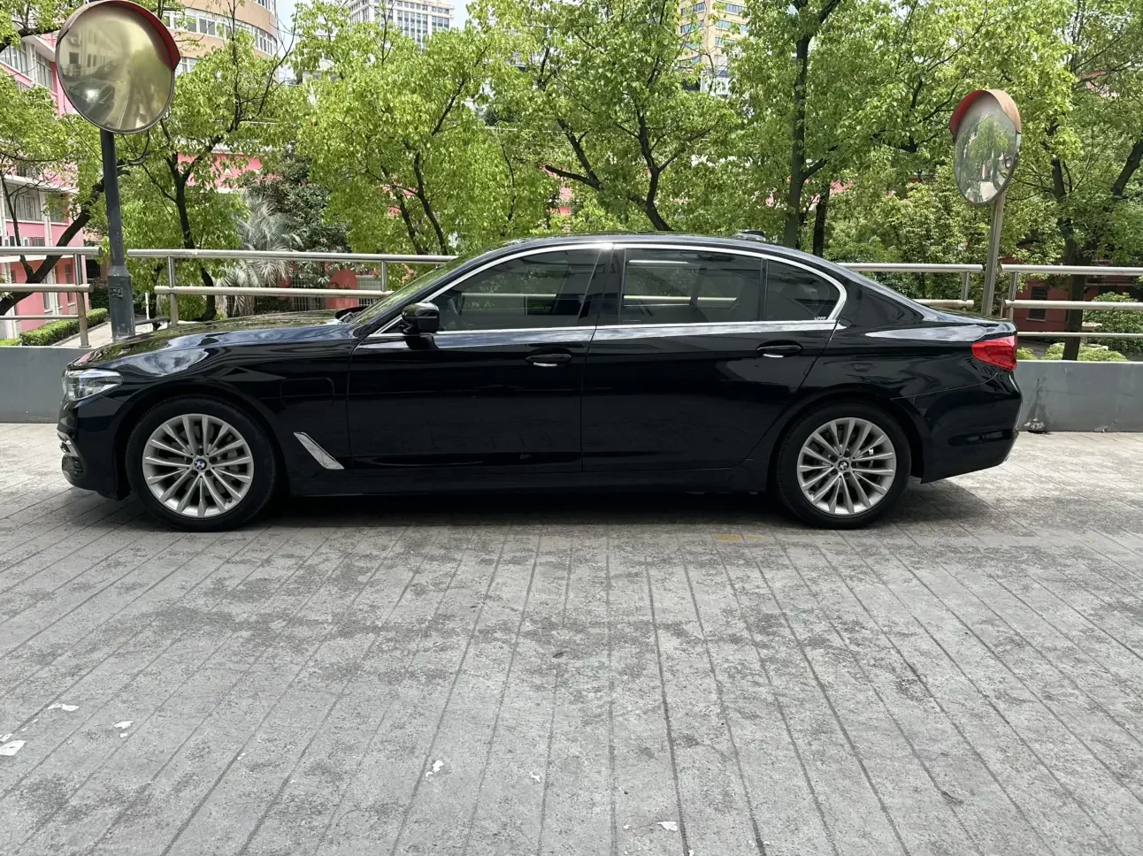 BMW 5 Series PHEV