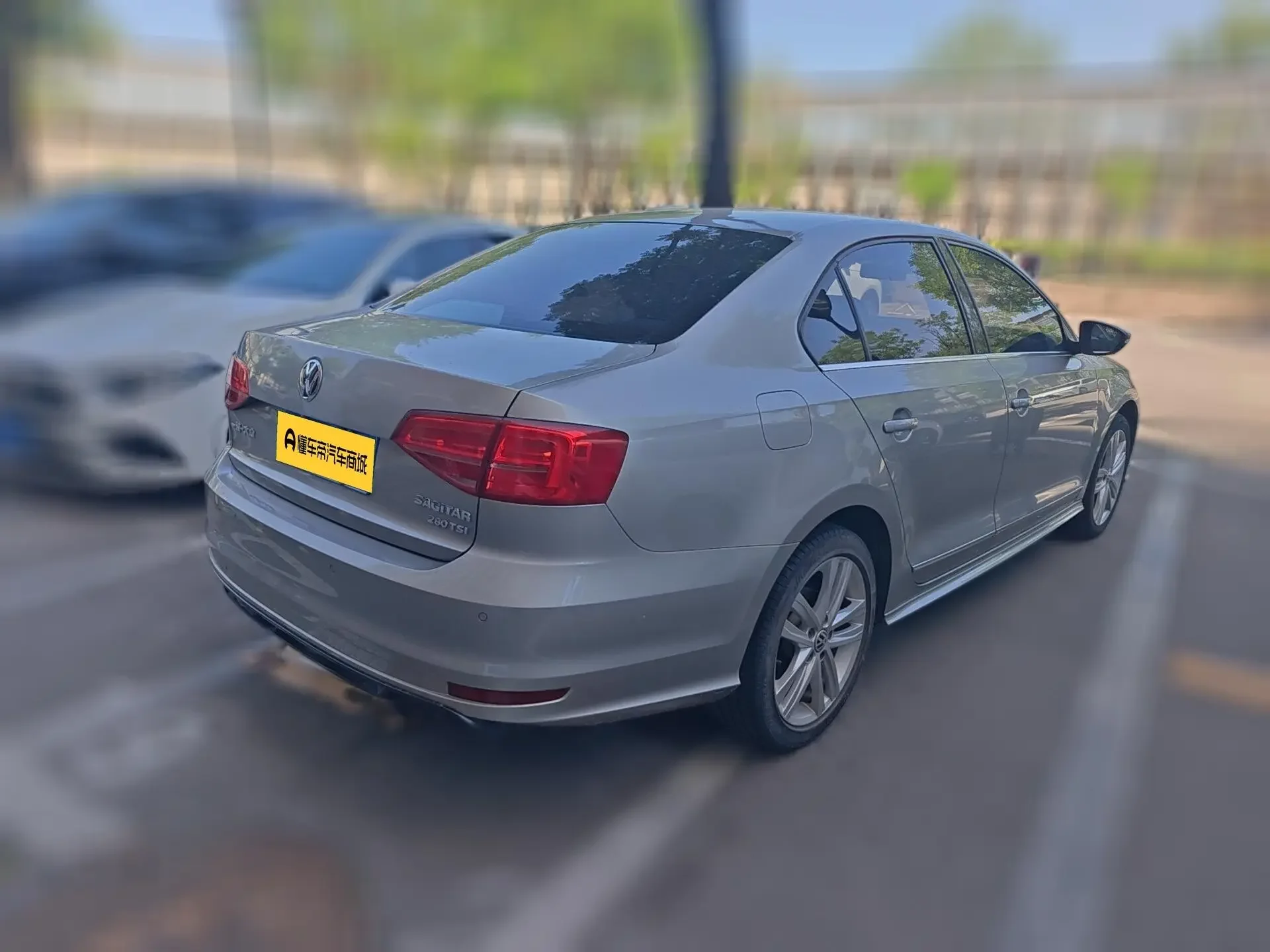 Volkswagen Sagitar
