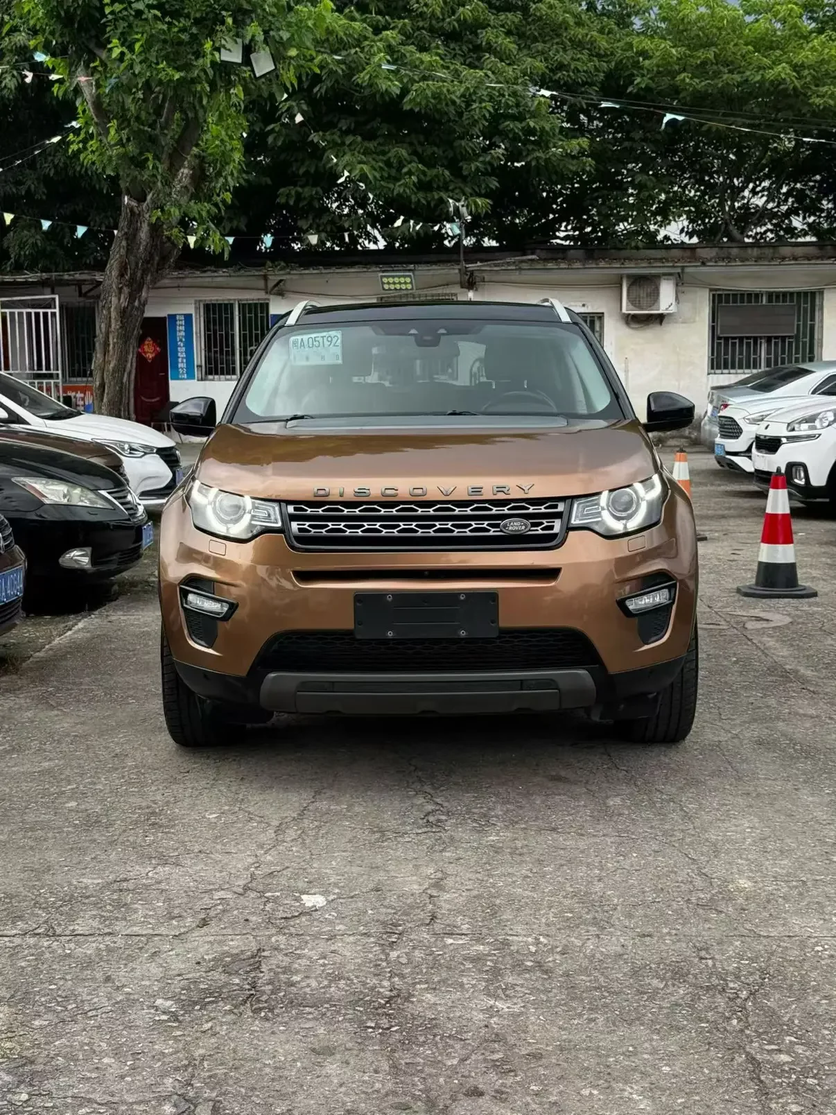 Land Rover Discover the magic