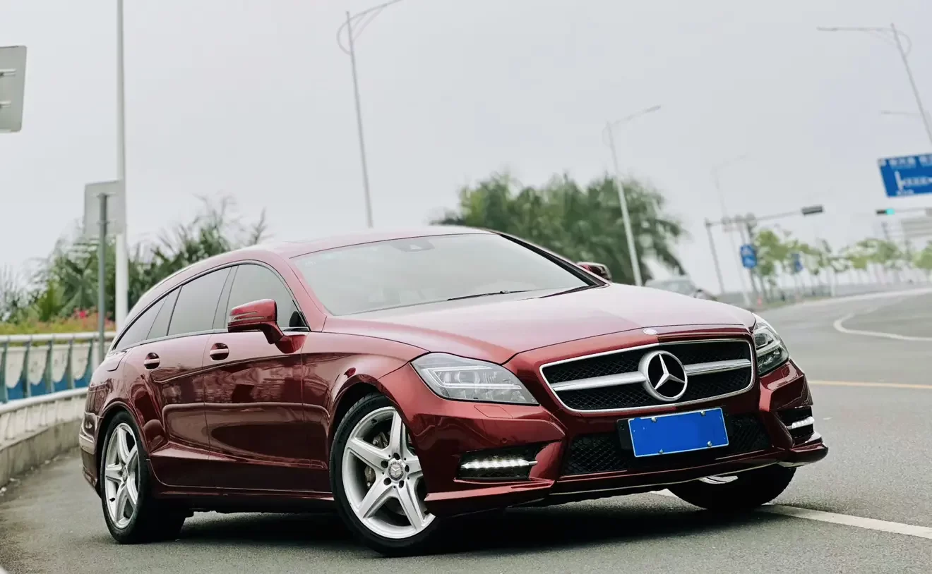 Mercedes-Benz CLS