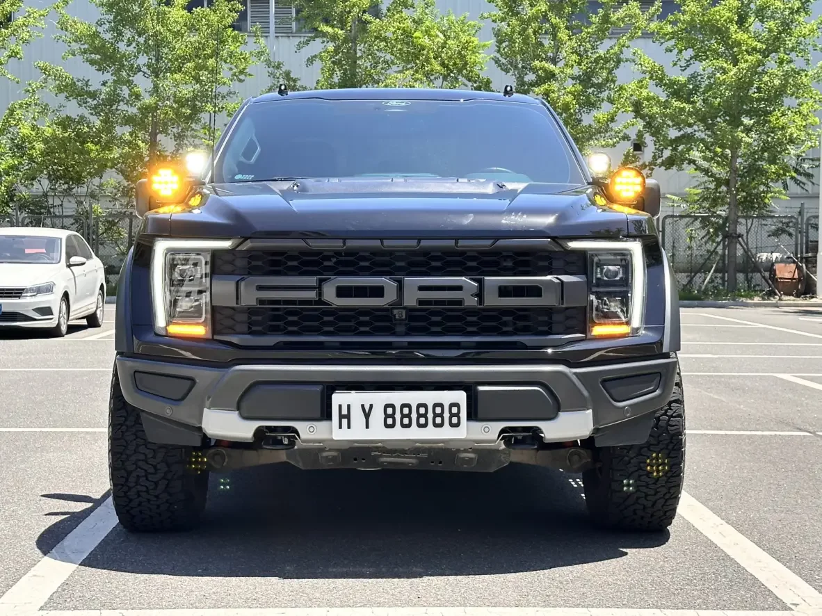 Ford F-150 Raptor