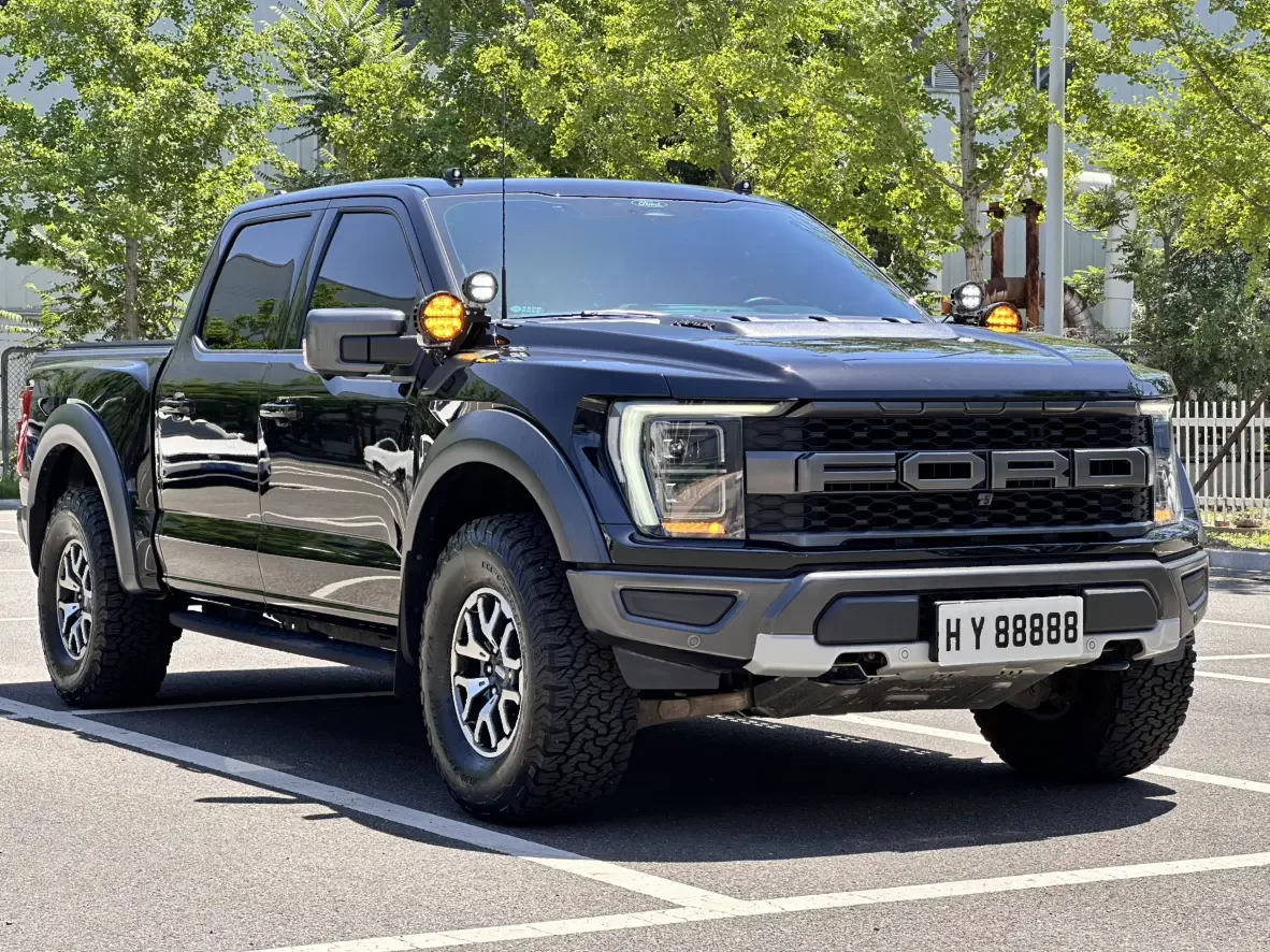 Ford F-150 Raptor