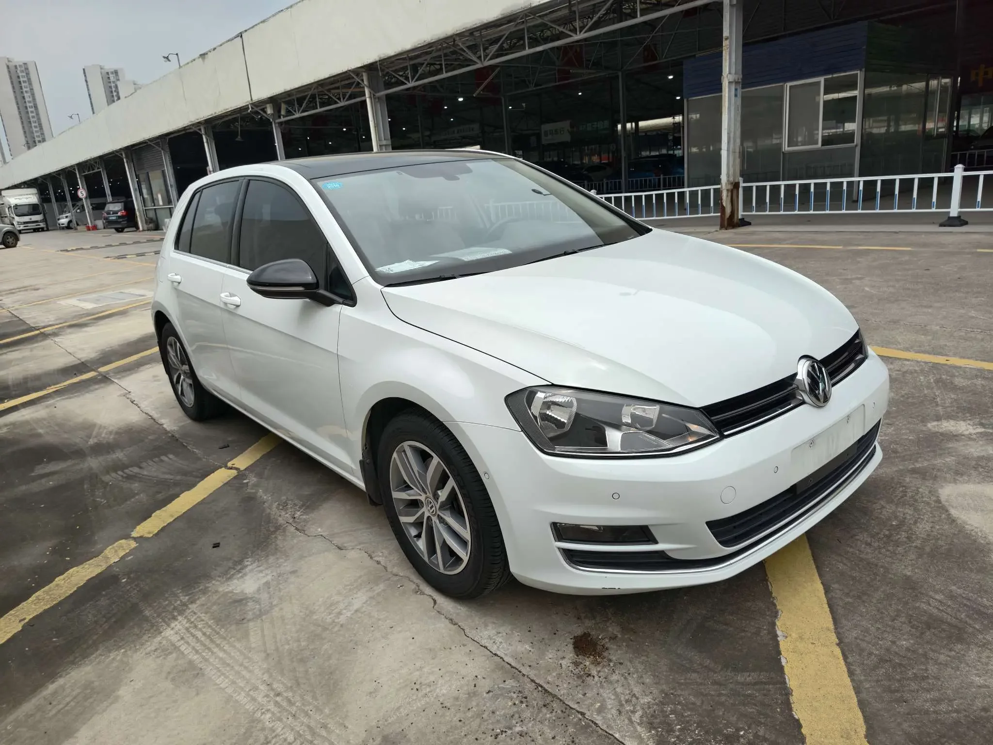 Volkswagen golf
