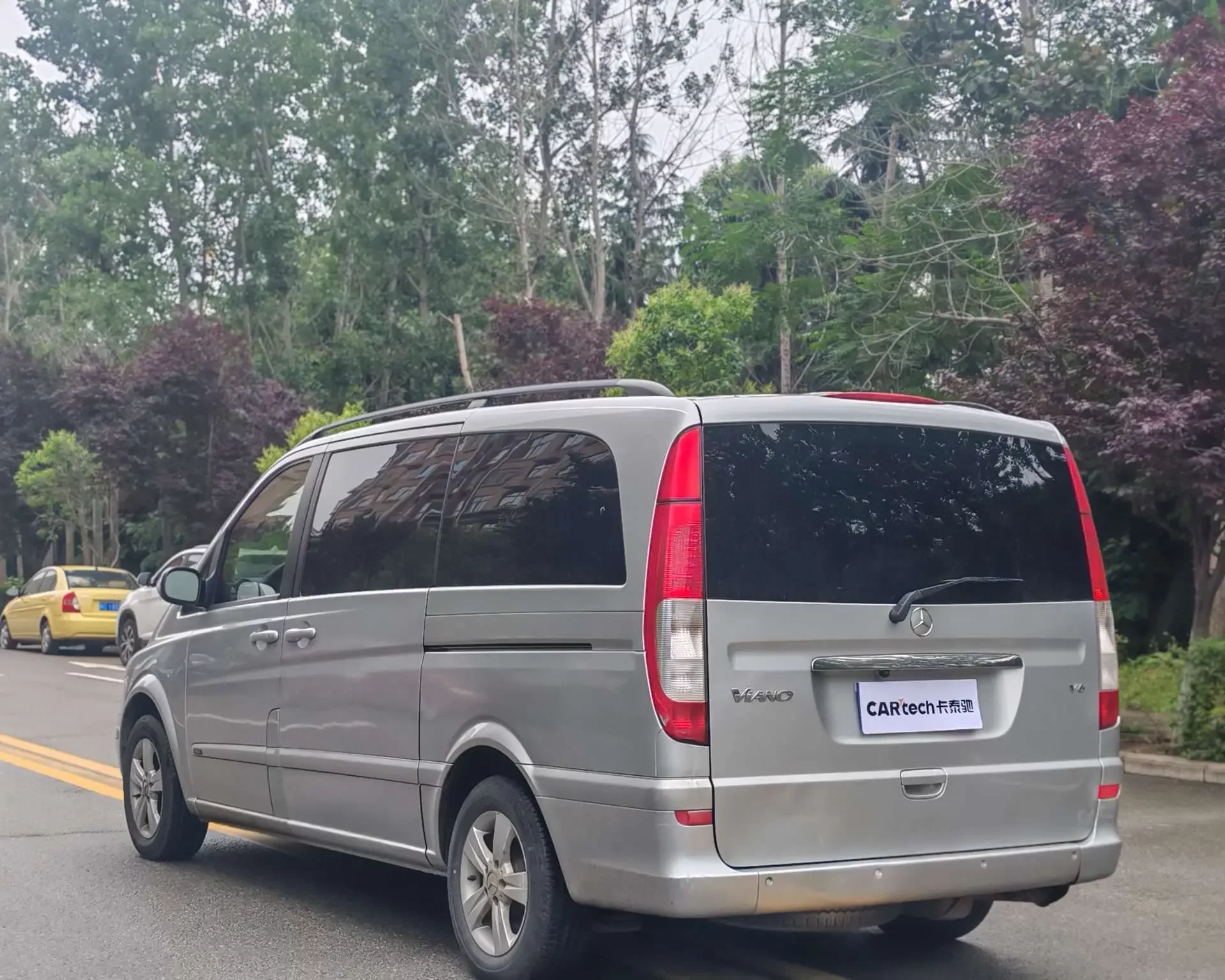 Mercedes-Benz Viano