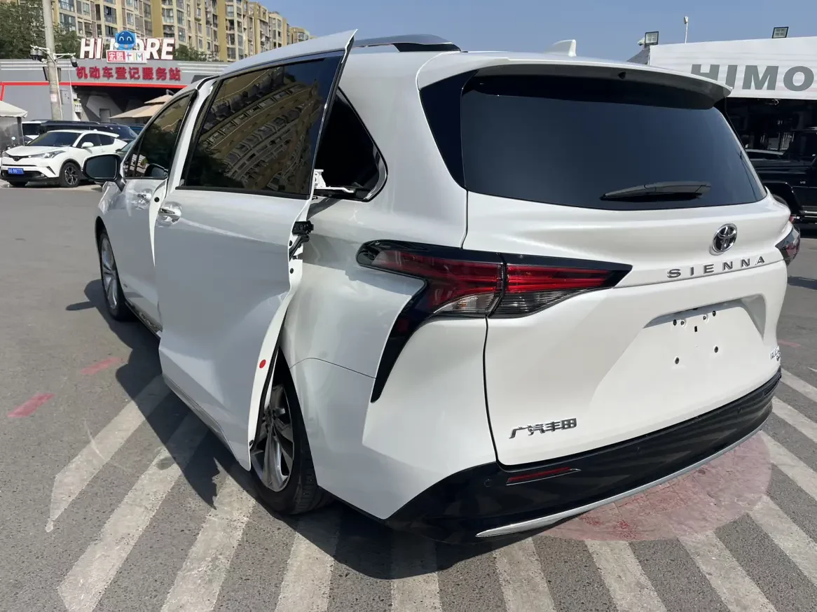 Toyota Sienna