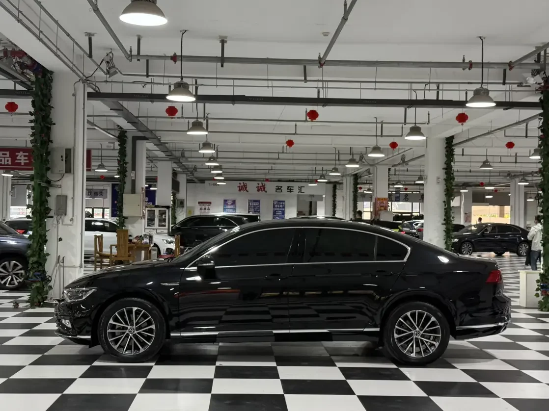 Volkswagen Magotan