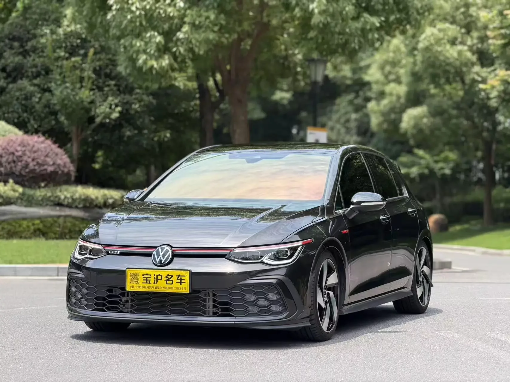 Volkswagen Golf GTI