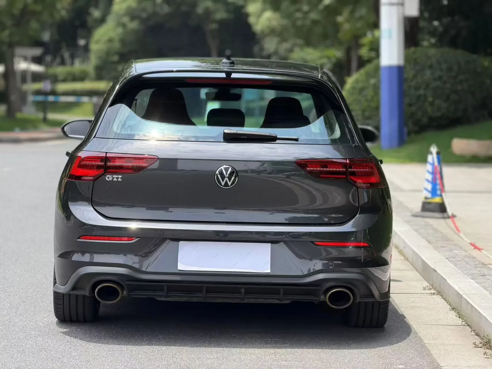 Volkswagen Golf GTI