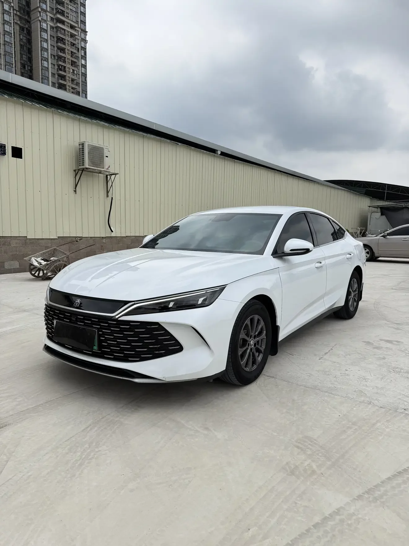 BYD Qin L DM