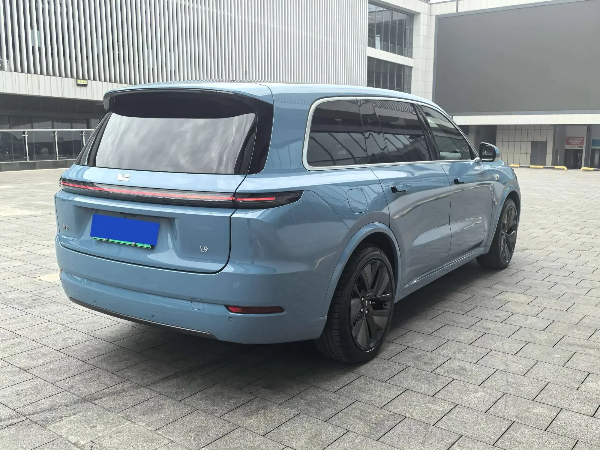 Lixiang L9