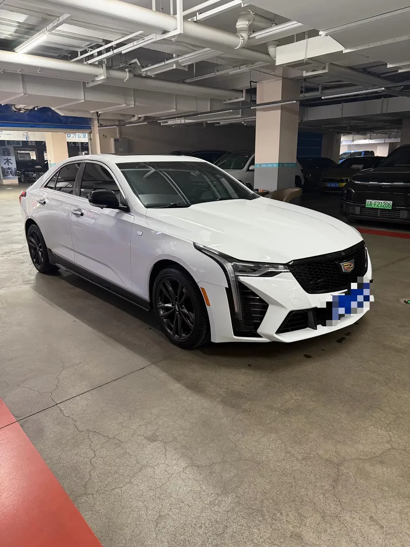 Cadillac CT4