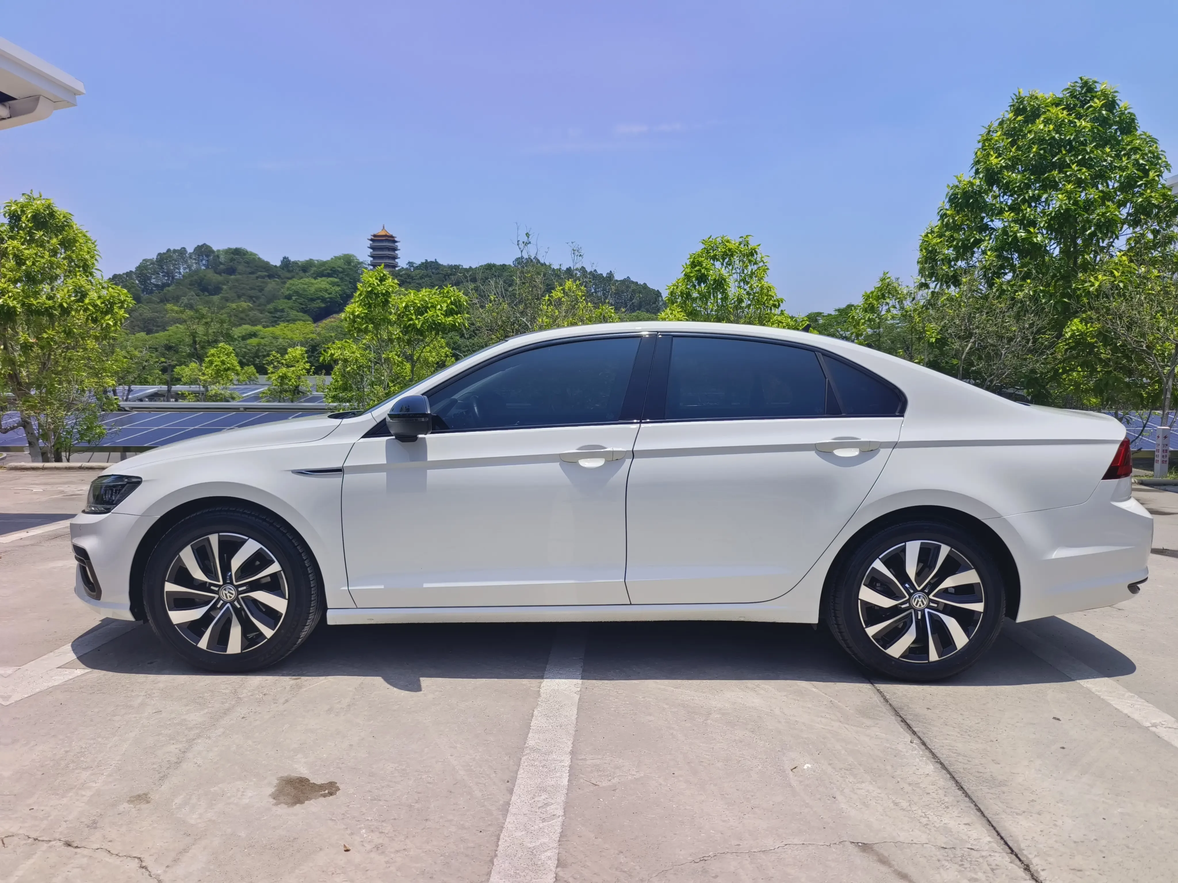 Volkswagen Lamando