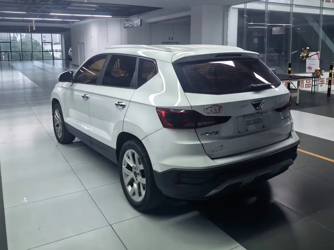 Jetta VS5