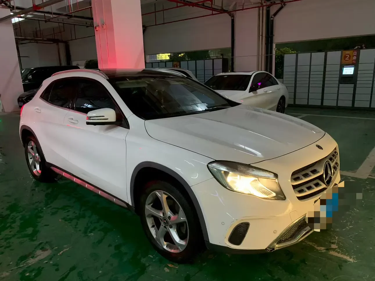 Mercedes-Benz GLA