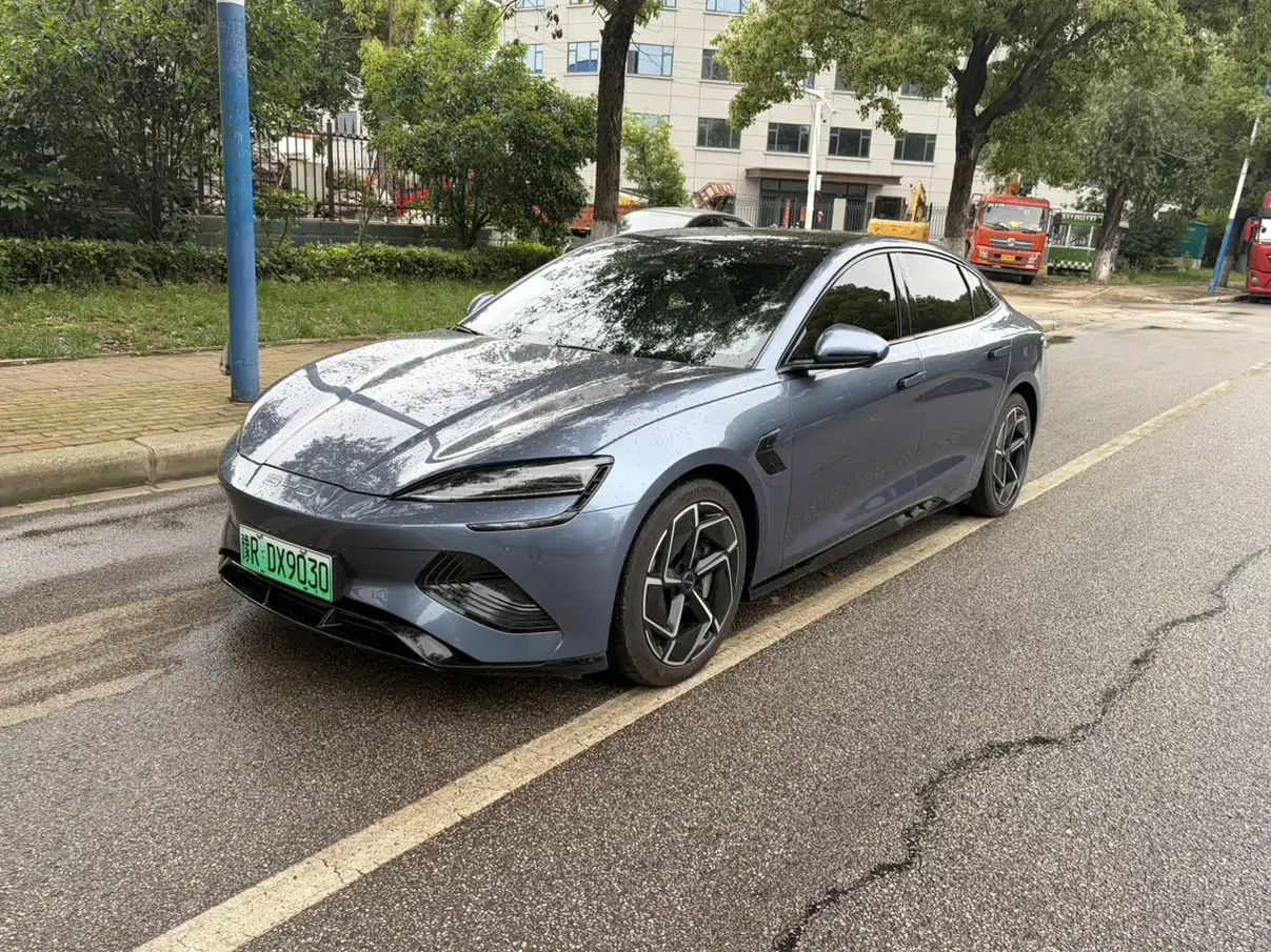 BYD seal