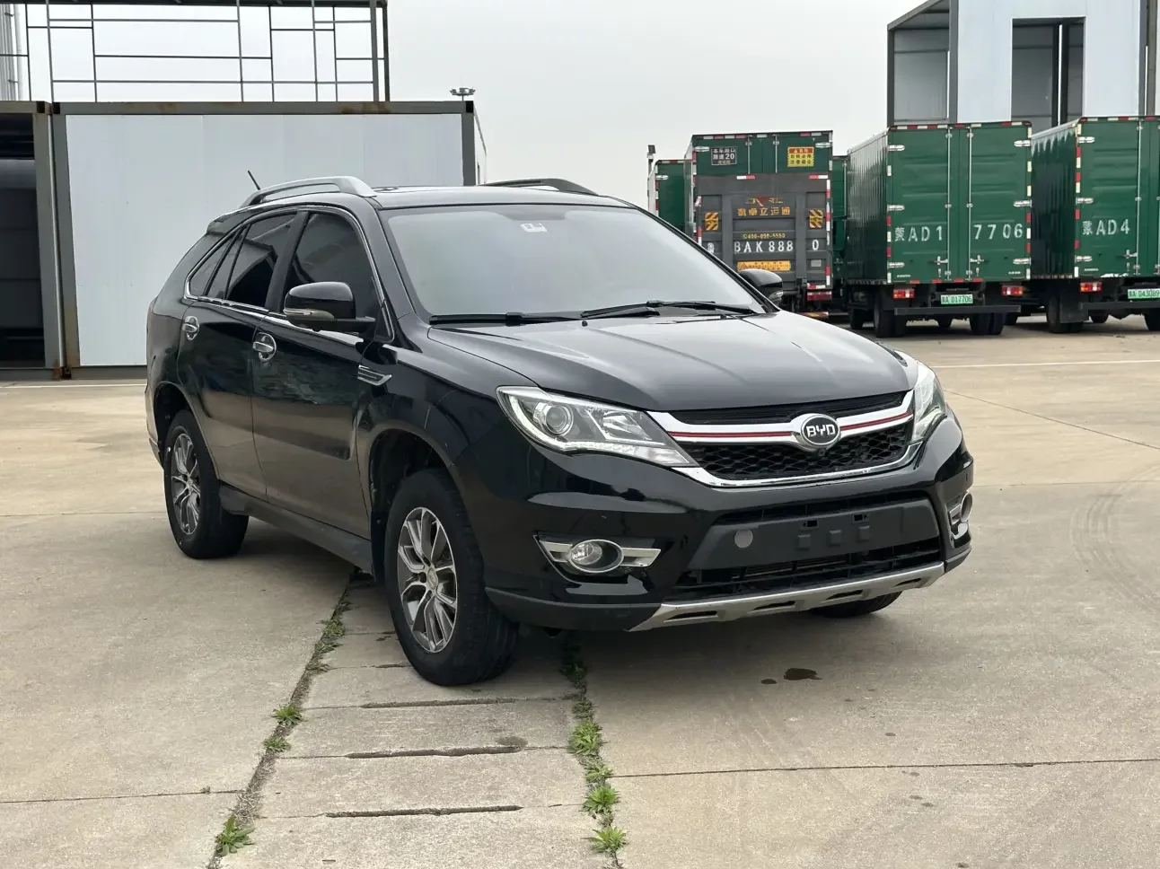 BYD S7