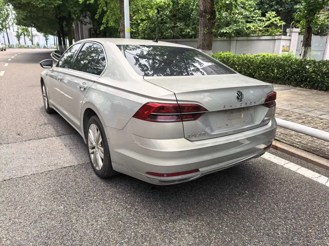 Volkswagen Hui Ang