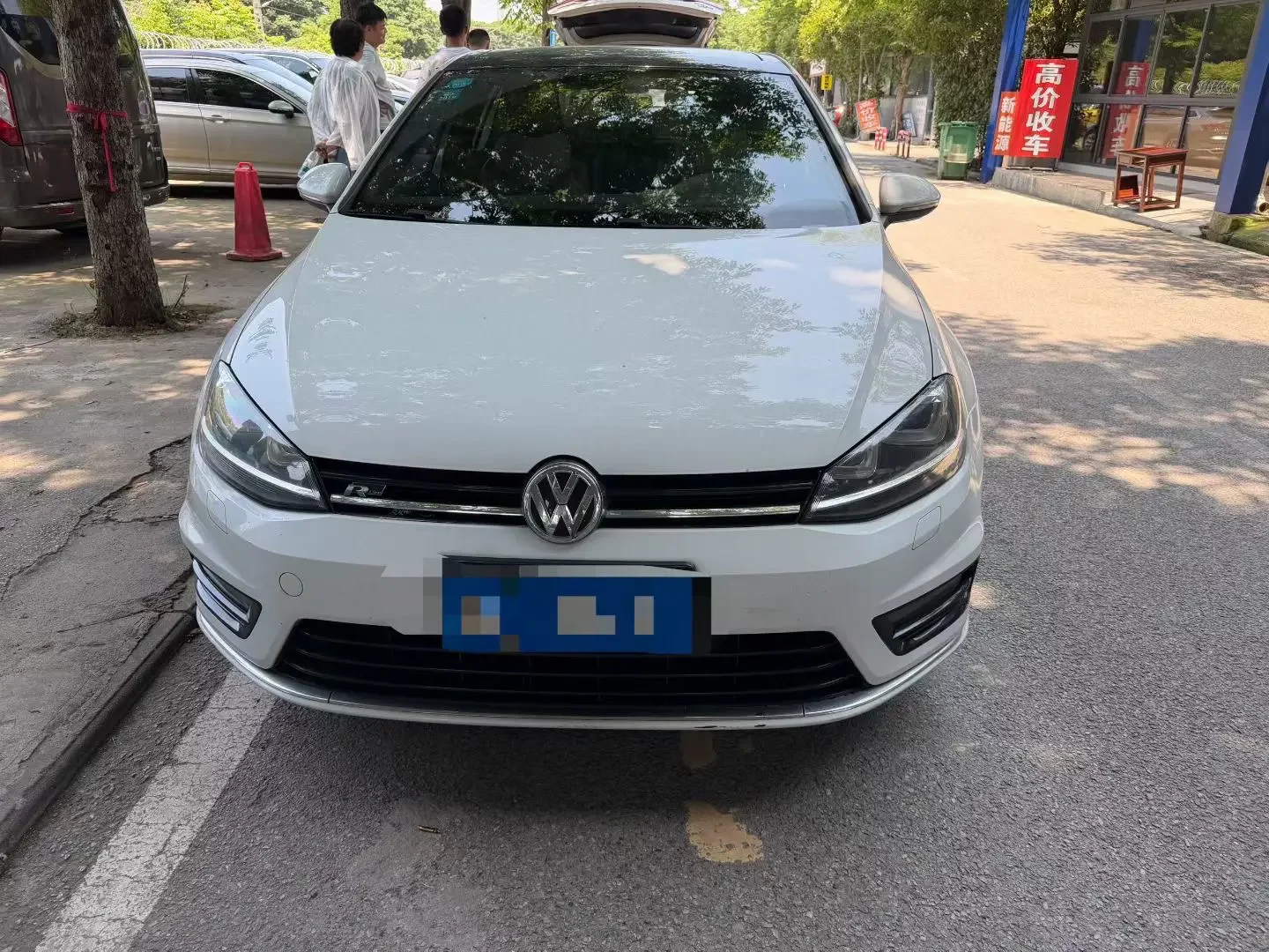 Volkswagen golf