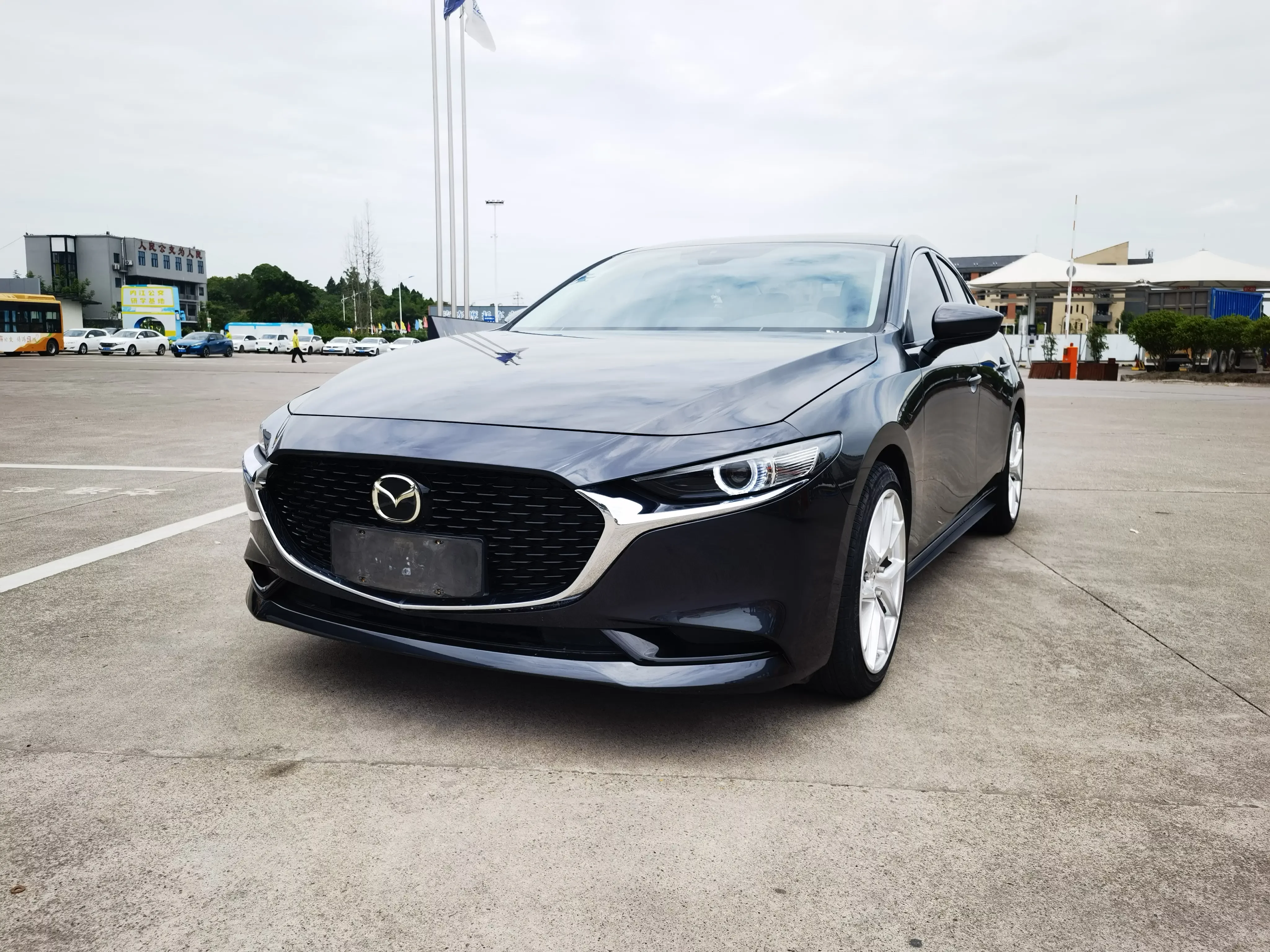 Mazda Axela