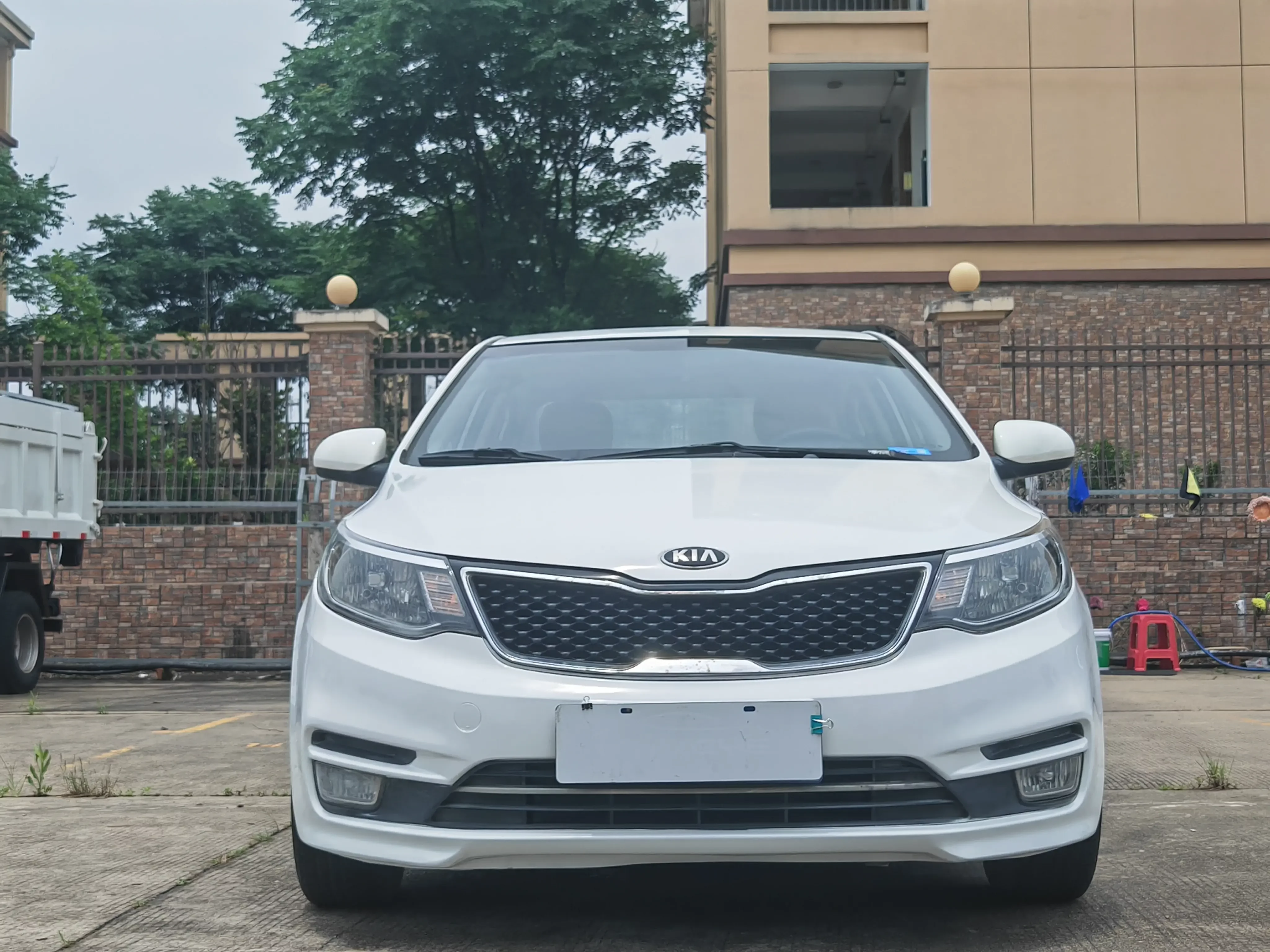 Kia K2