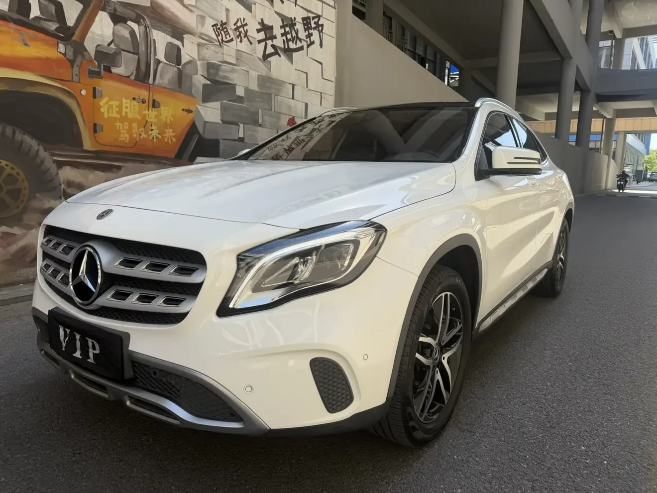 Mercedes-Benz GLA