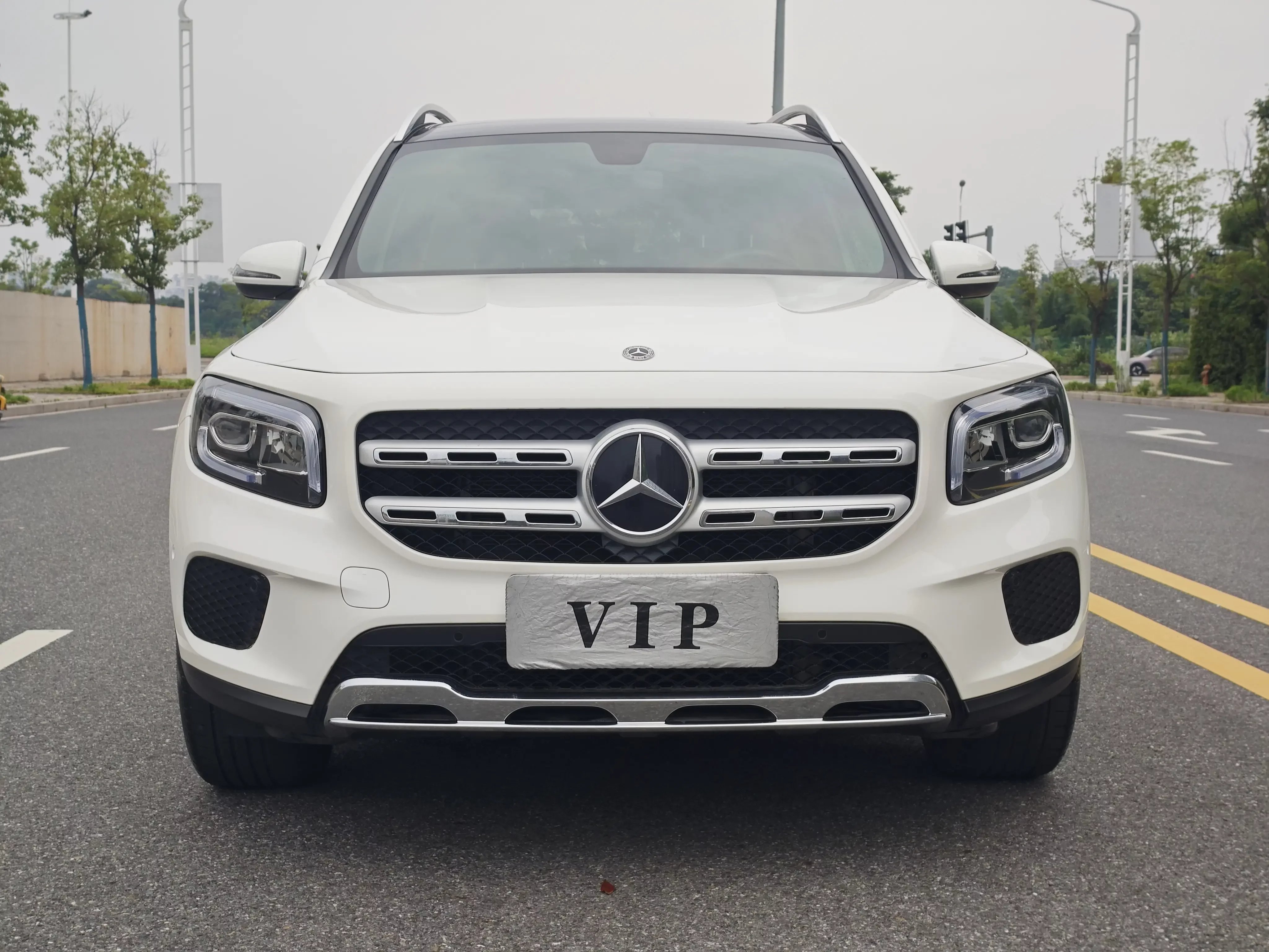 Mercedes-Benz GLB