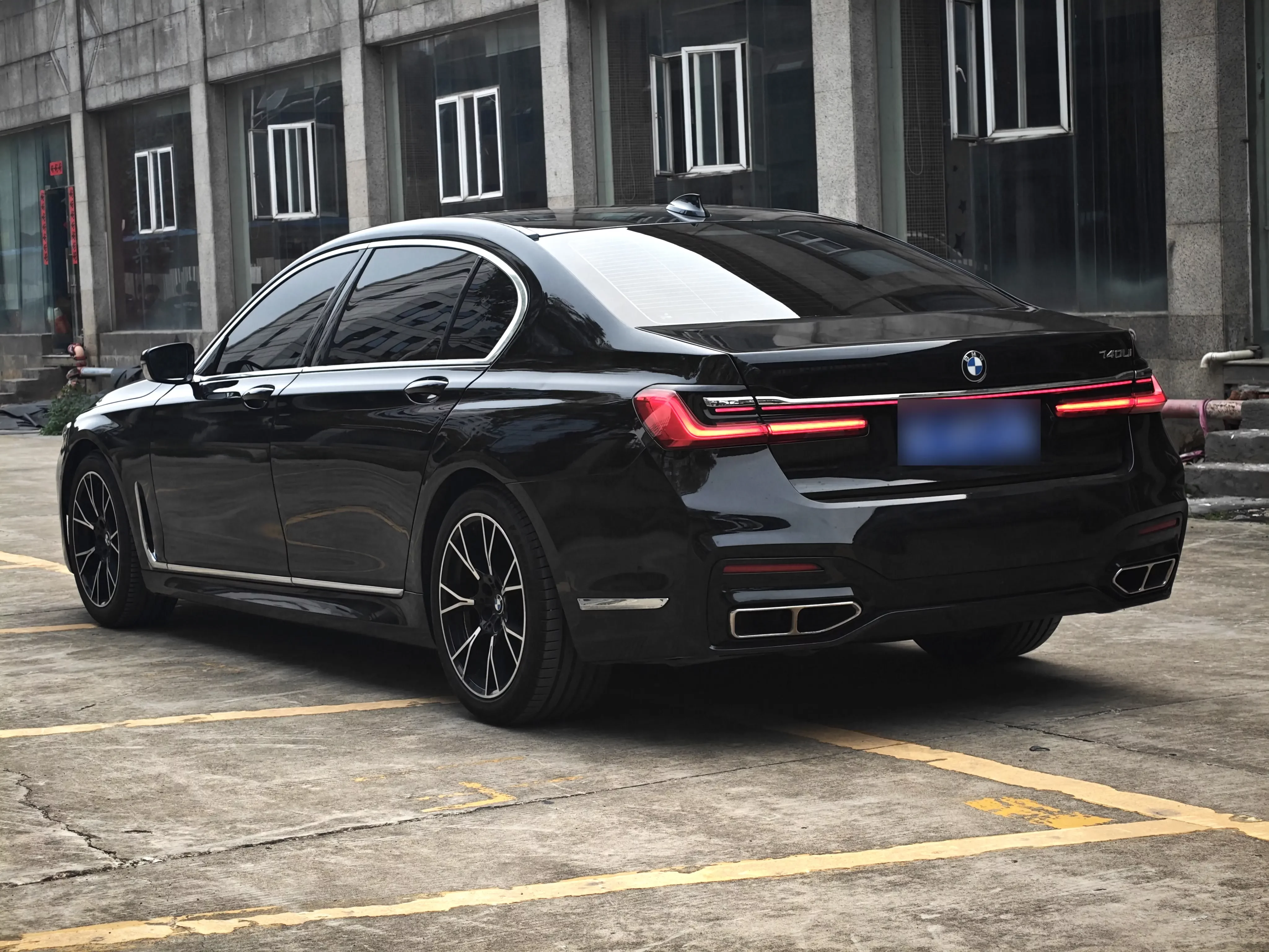 BMW 7 Series