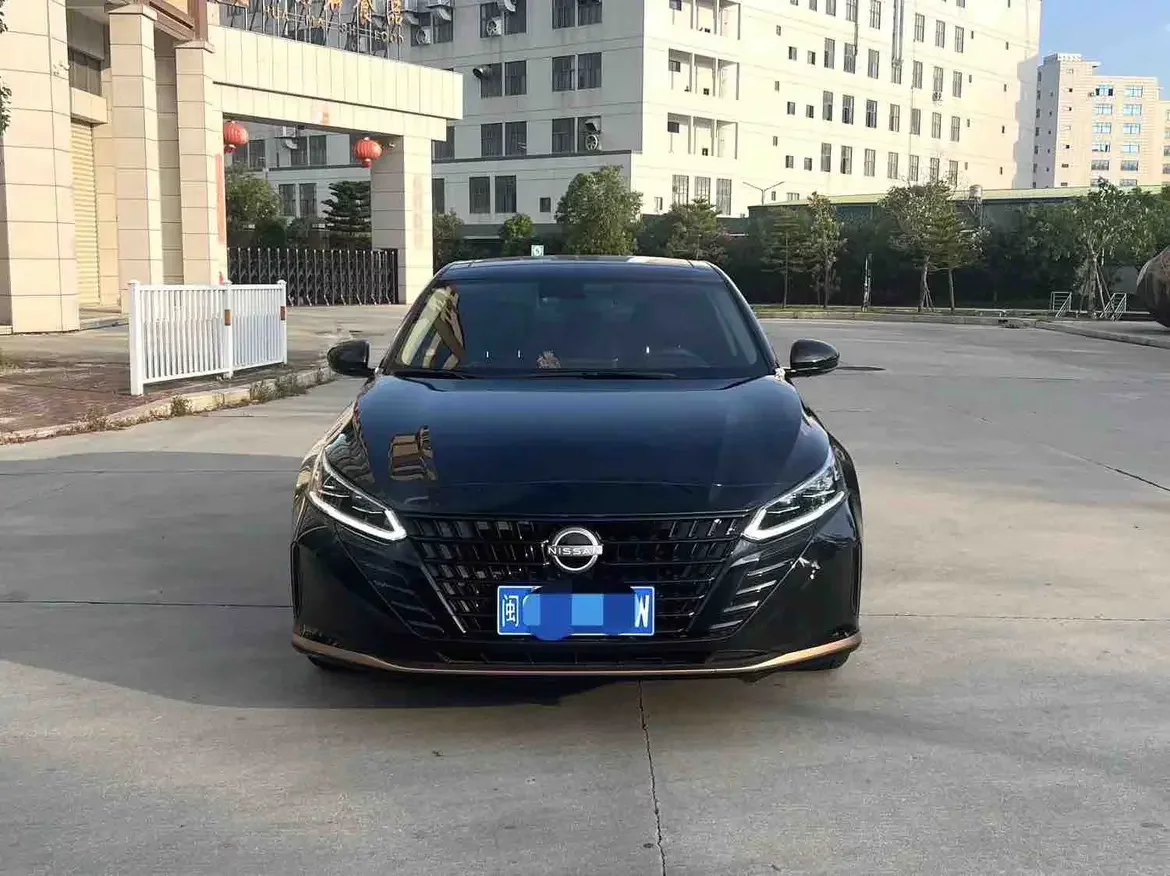 Nissan Altima