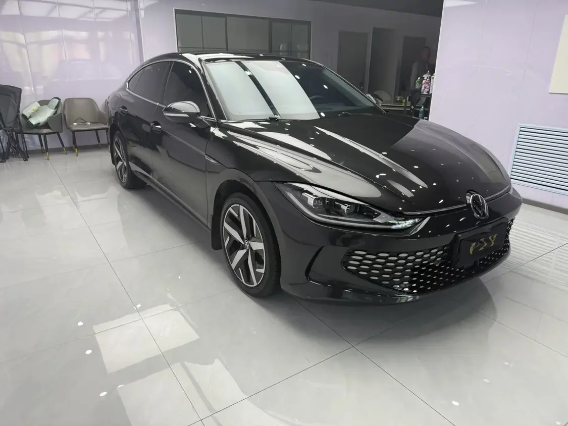 Volkswagen Lamando