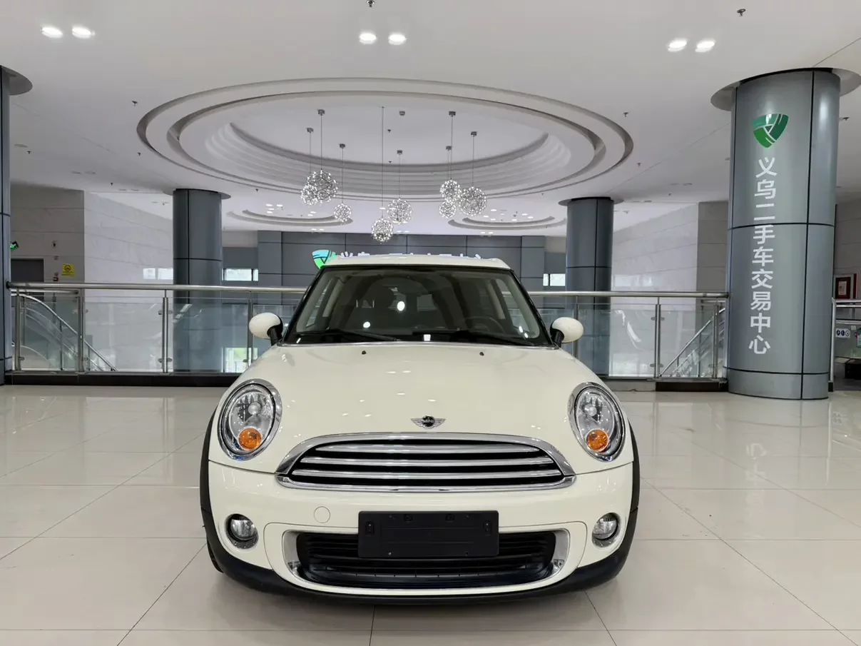 MINI CLUBMAN